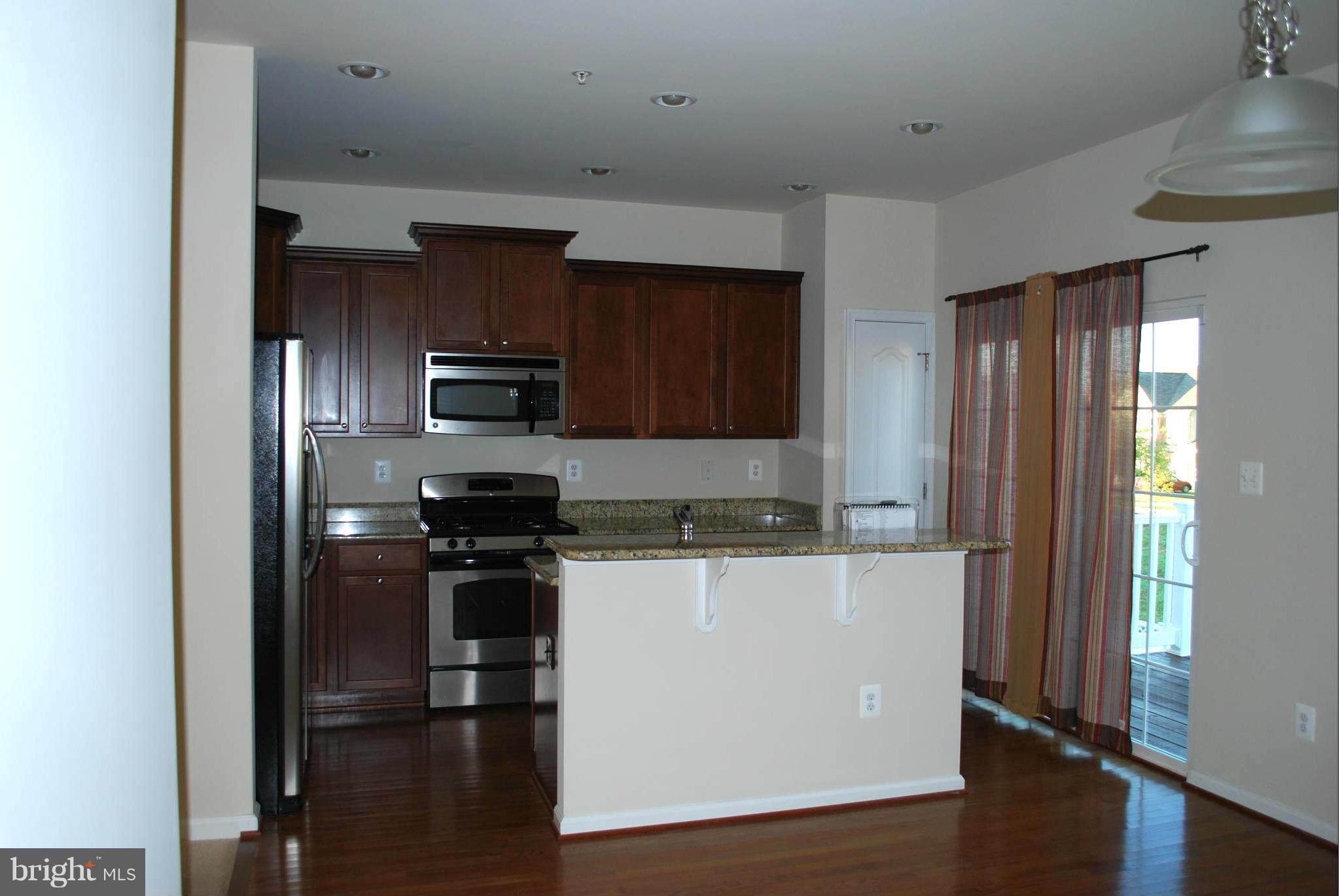 ST CHARLES SUB - GLENEAGLES - Residential Lease