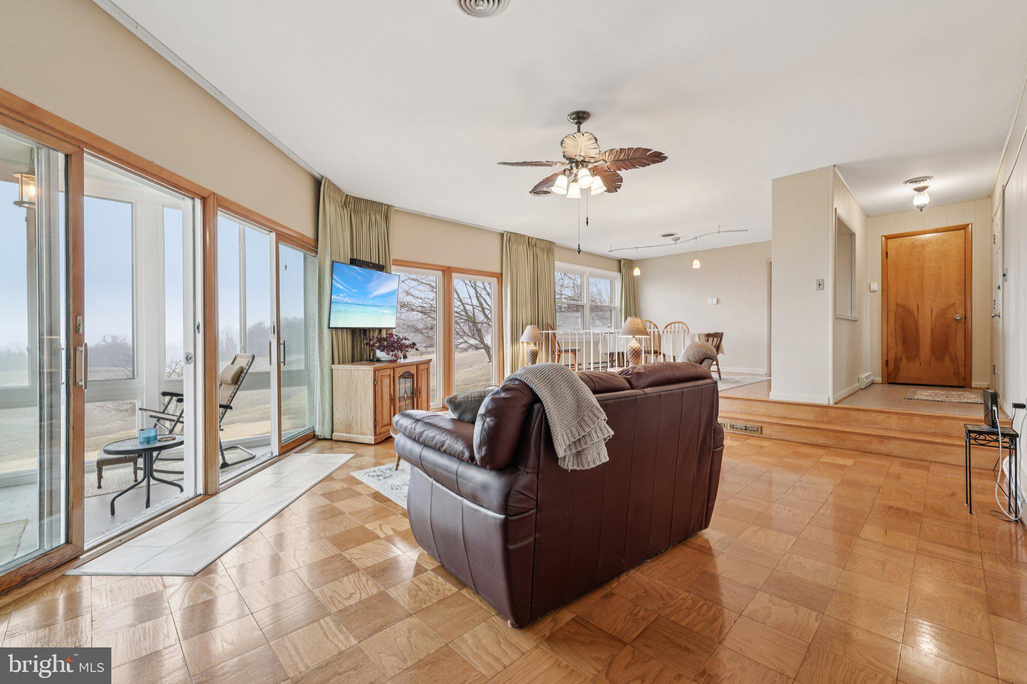 WESTMINSTER ELECTION DISTRICT - Residential