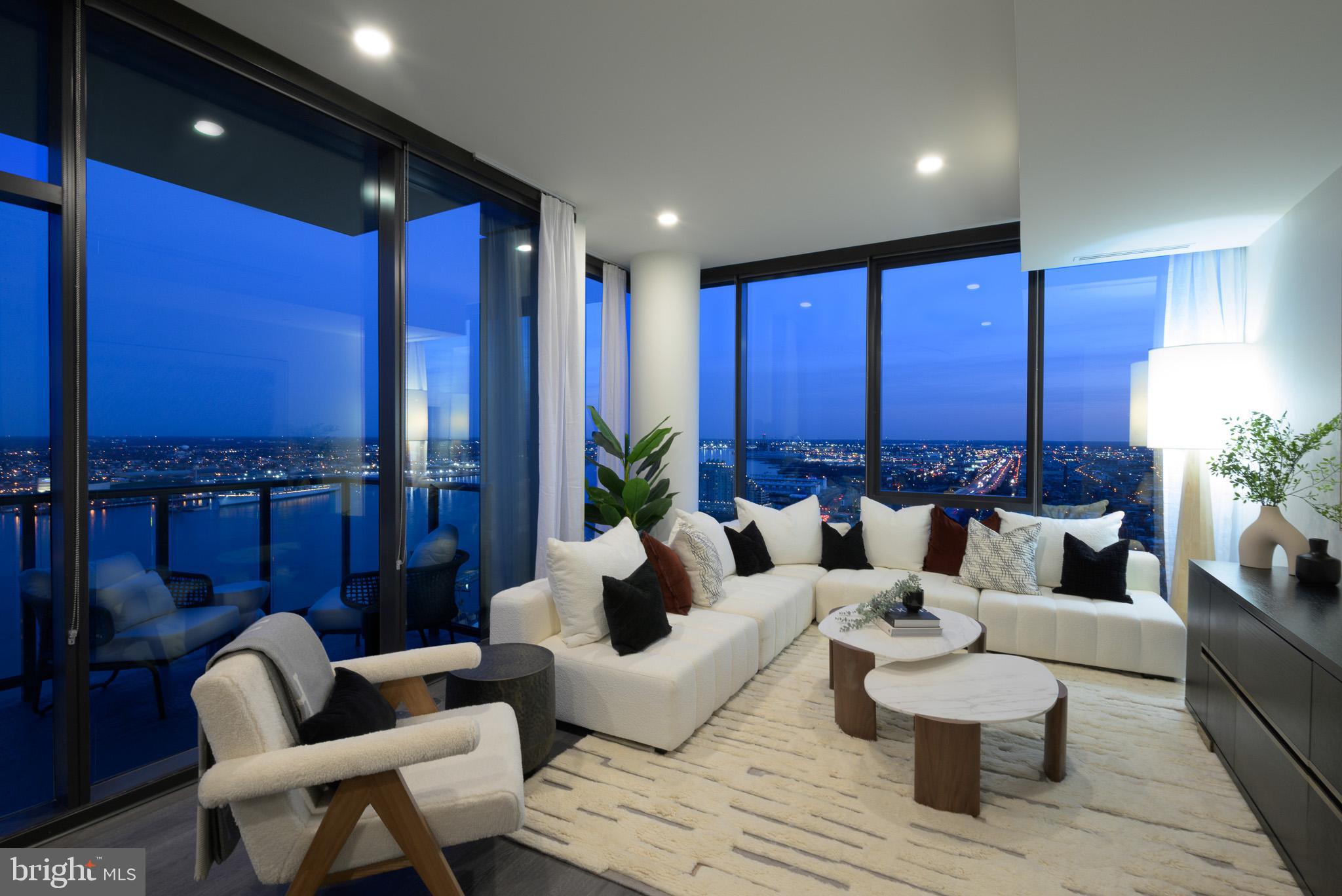 SOCIETY HILL - Residential Lease