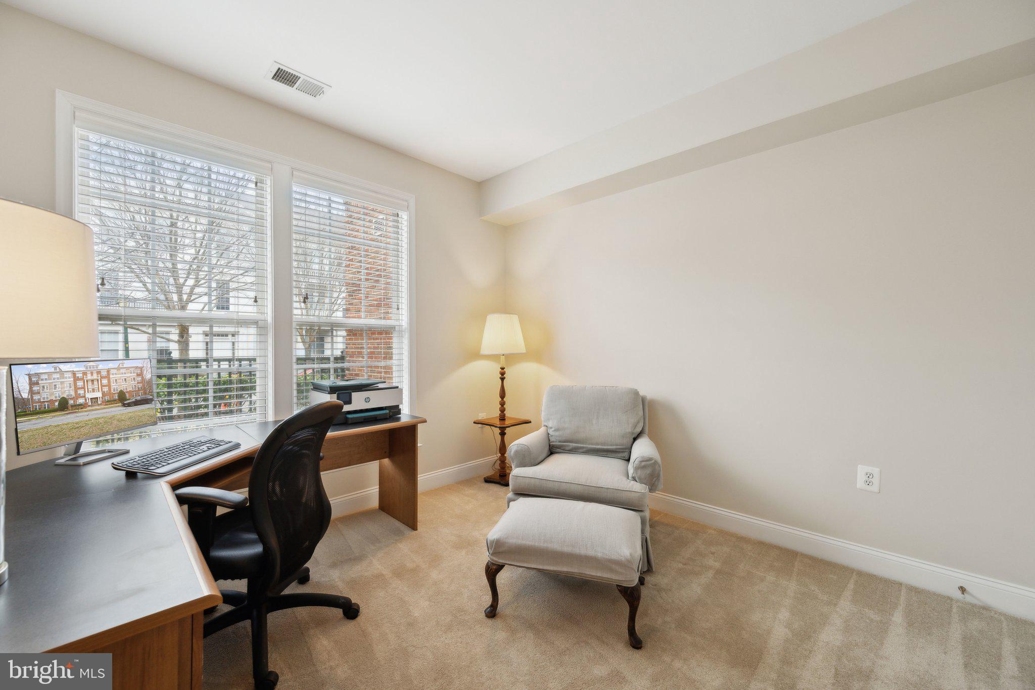 KING FARM BAILEYS COMMON - Residential