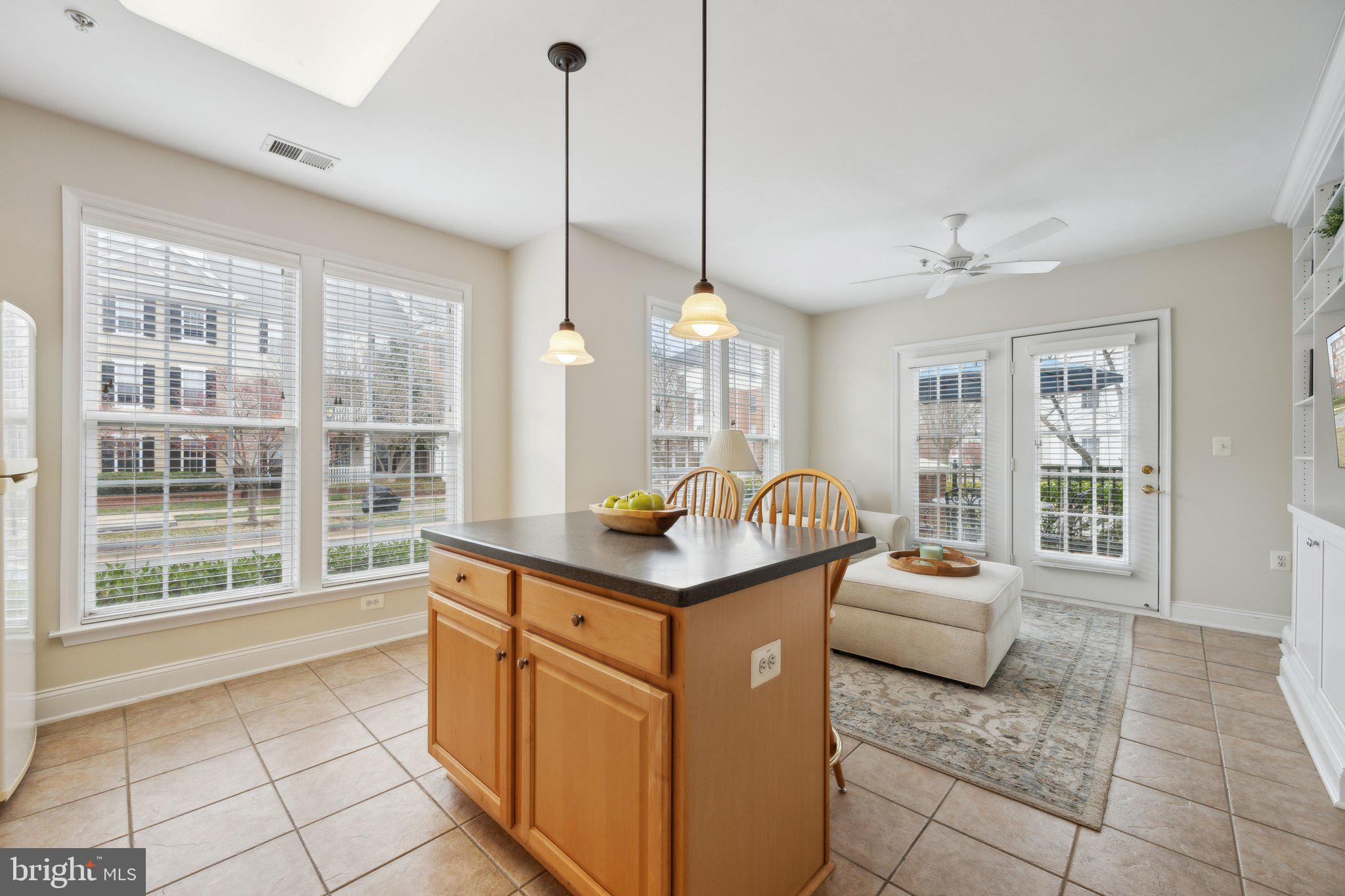 KING FARM BAILEYS COMMON - Residential