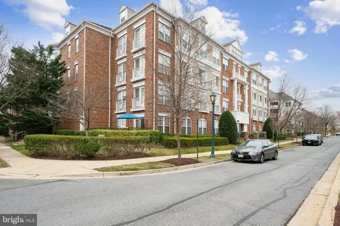 MLS: MDMC2170650