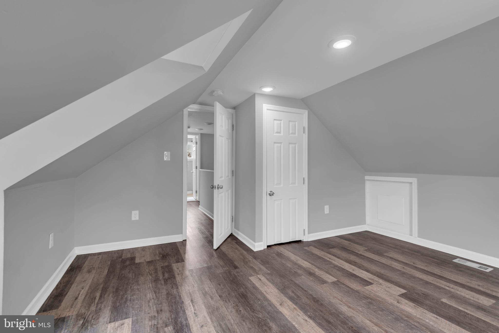 MURRAY POINT - Residential