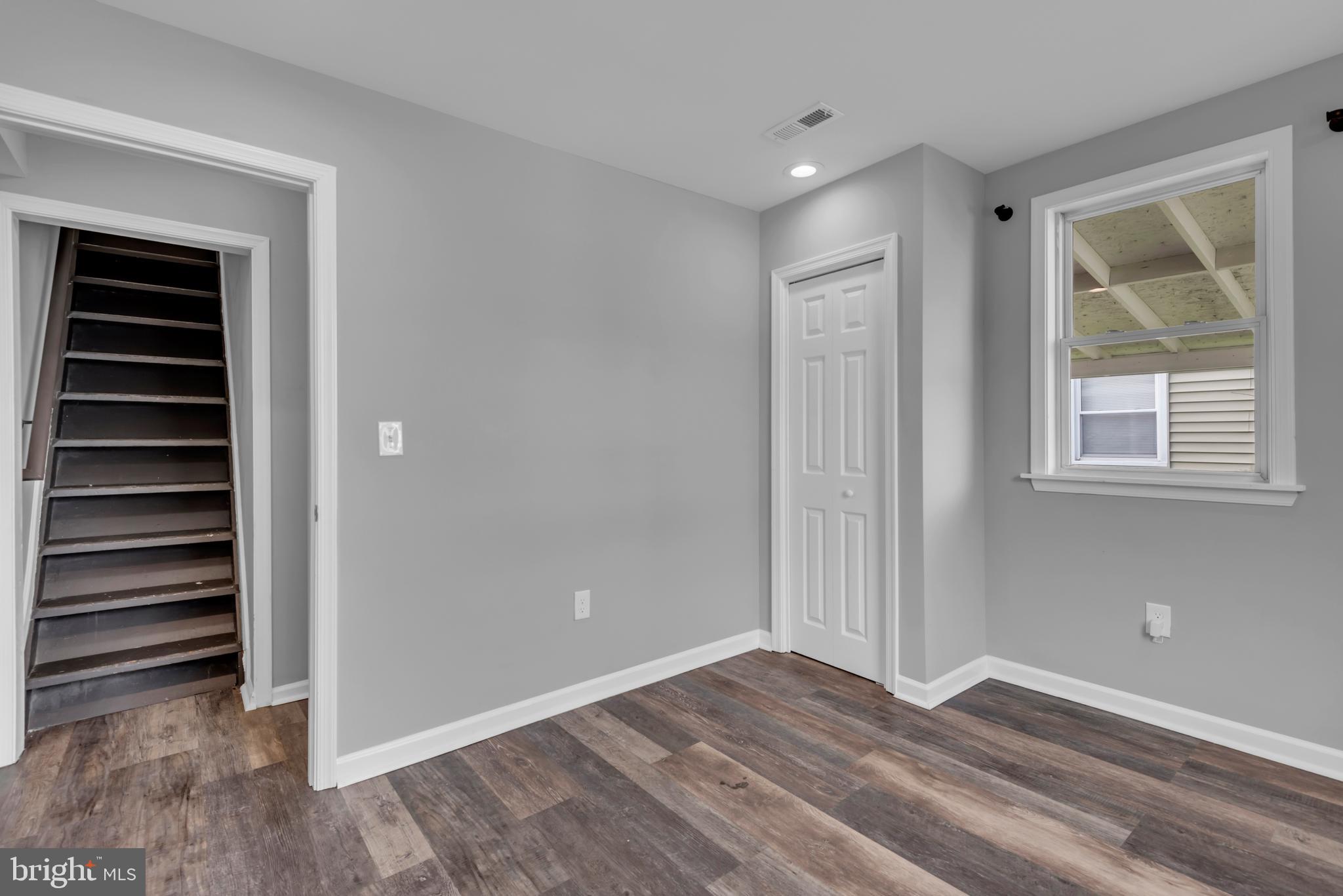 MURRAY POINT - Residential