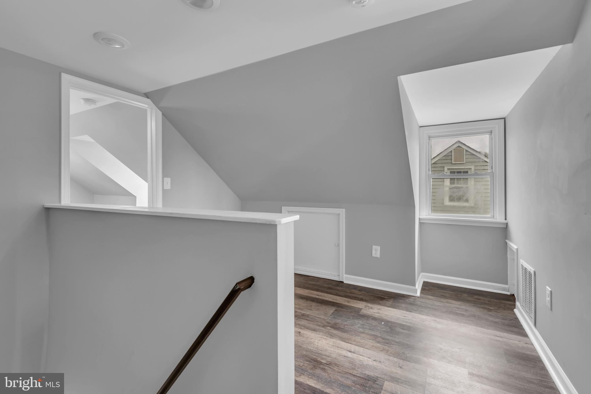 MURRAY POINT - Residential