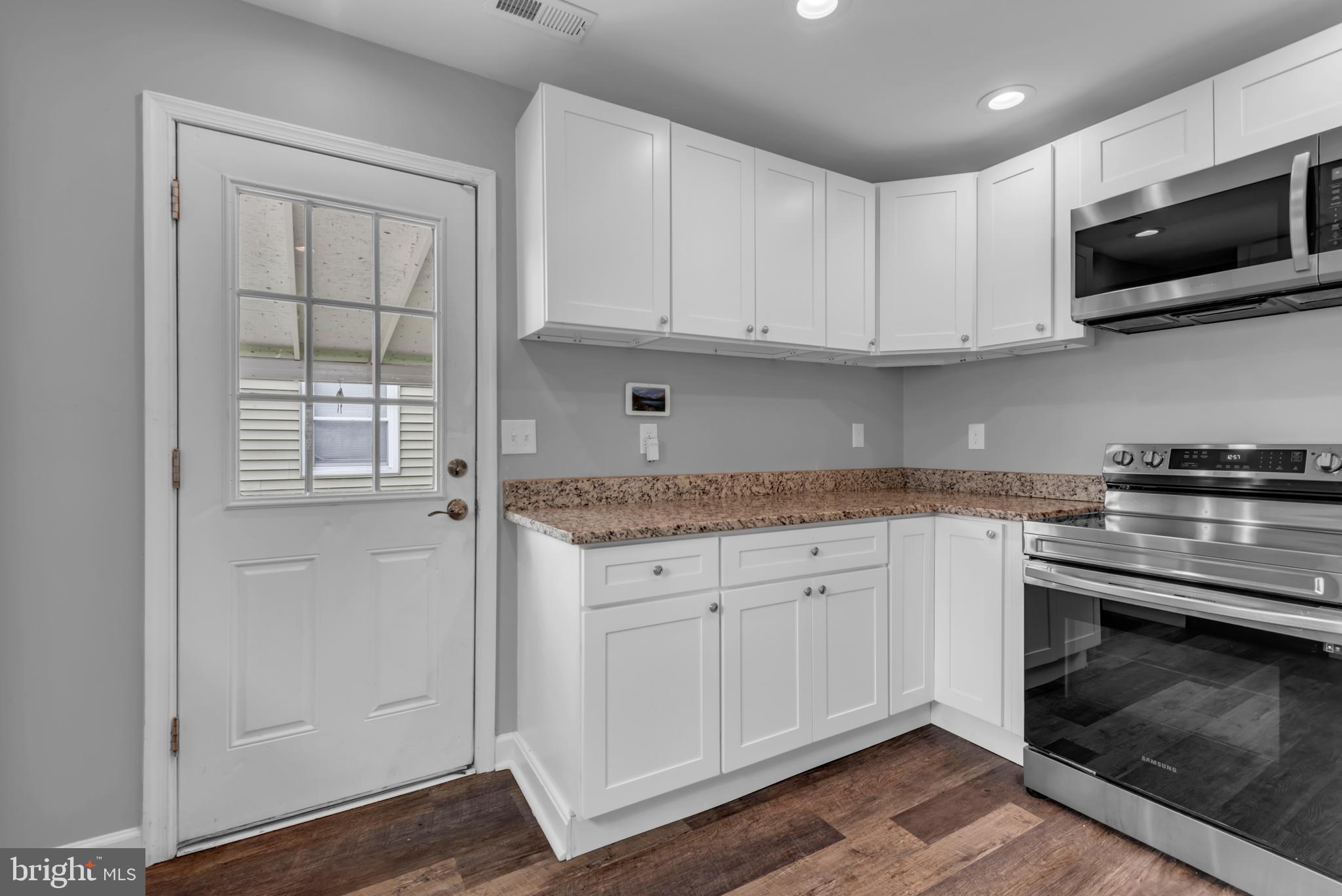 MURRAY POINT - Residential