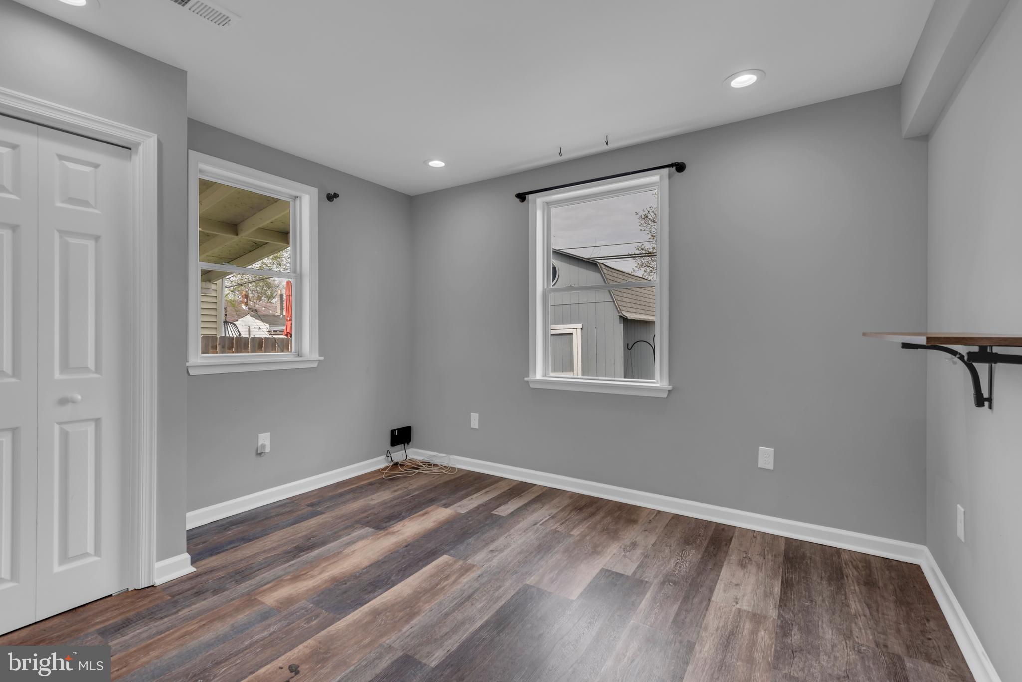 MURRAY POINT - Residential