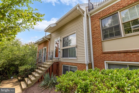 Photo of 48 N Bedford Street #48B, ARLINGTON, VA 22201 (MLS # VAAR2077692)