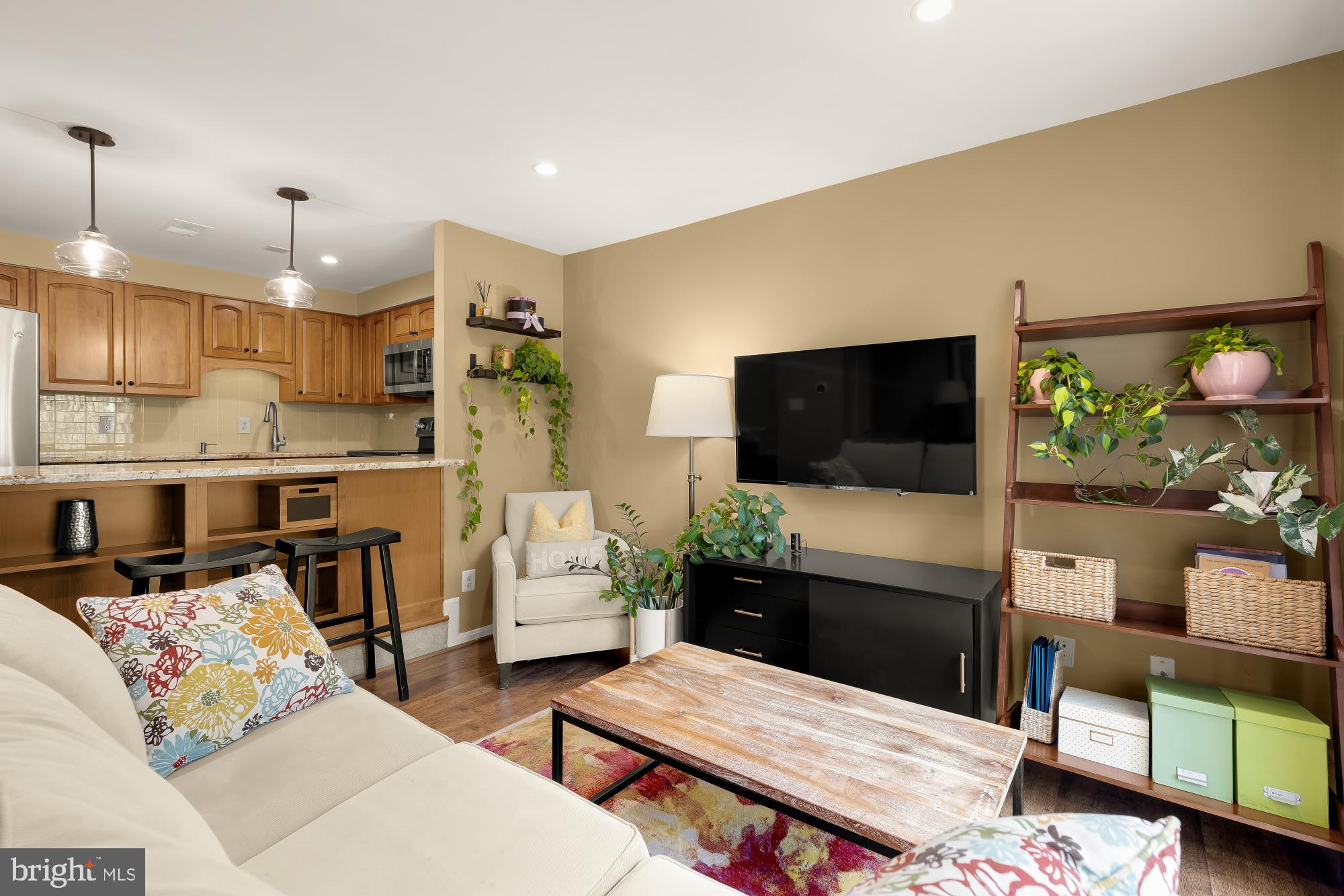 48 N BEDFORD STREET 48B