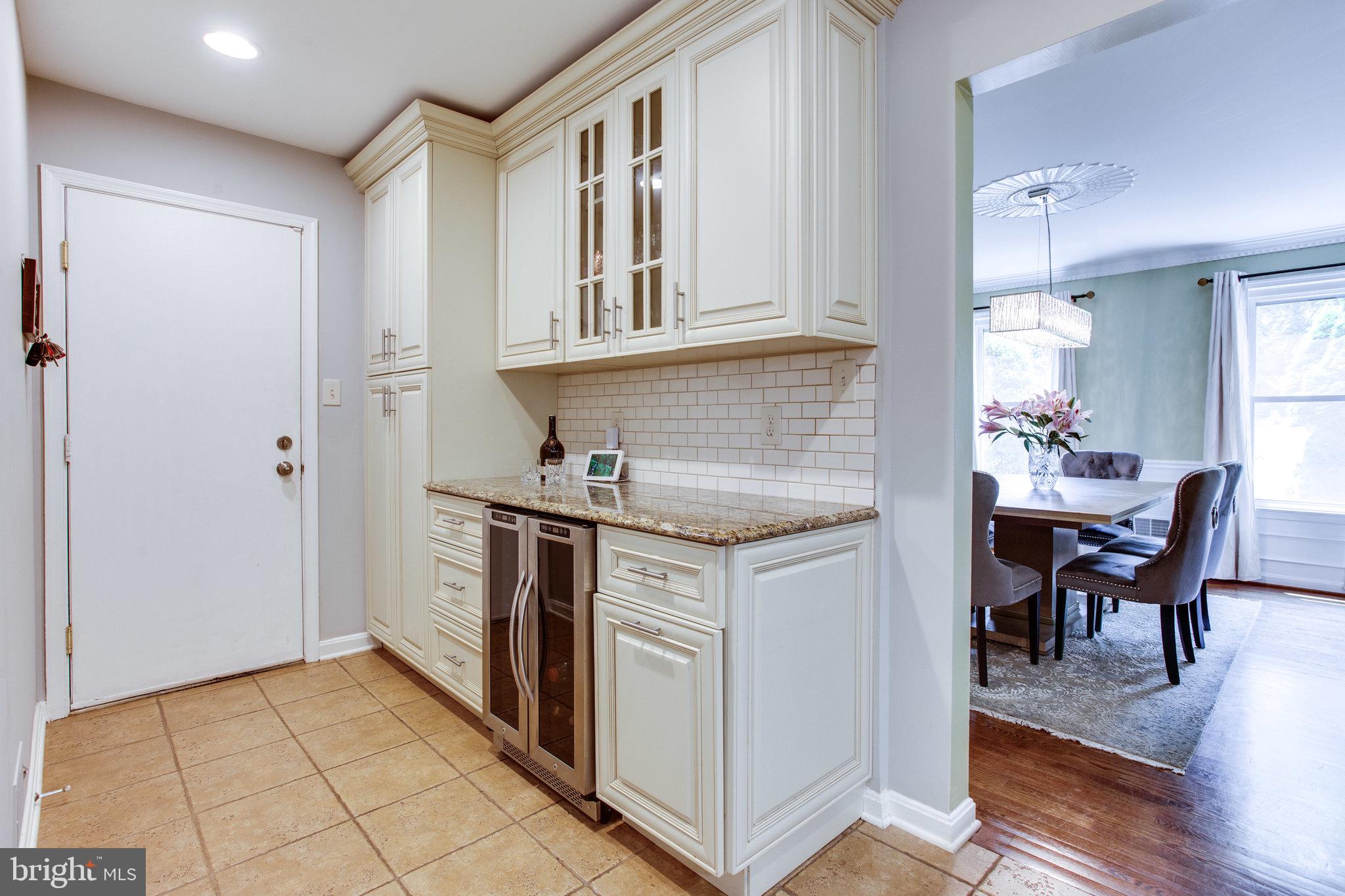 AMBERWOOD - Residential