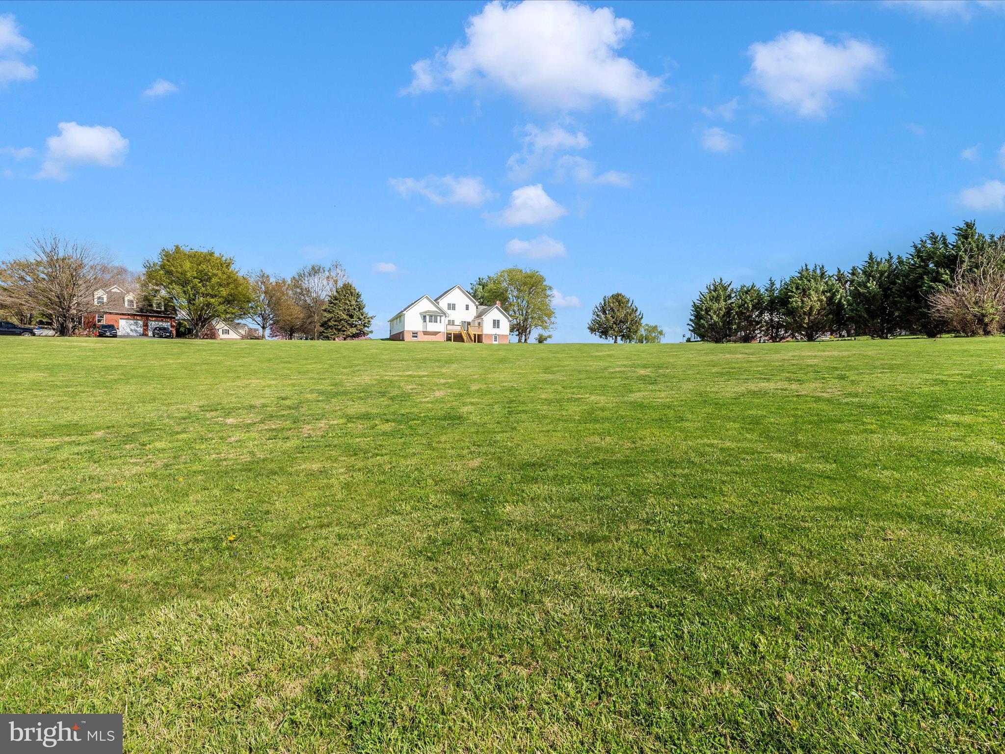 MAPLECREST FARM - Residential