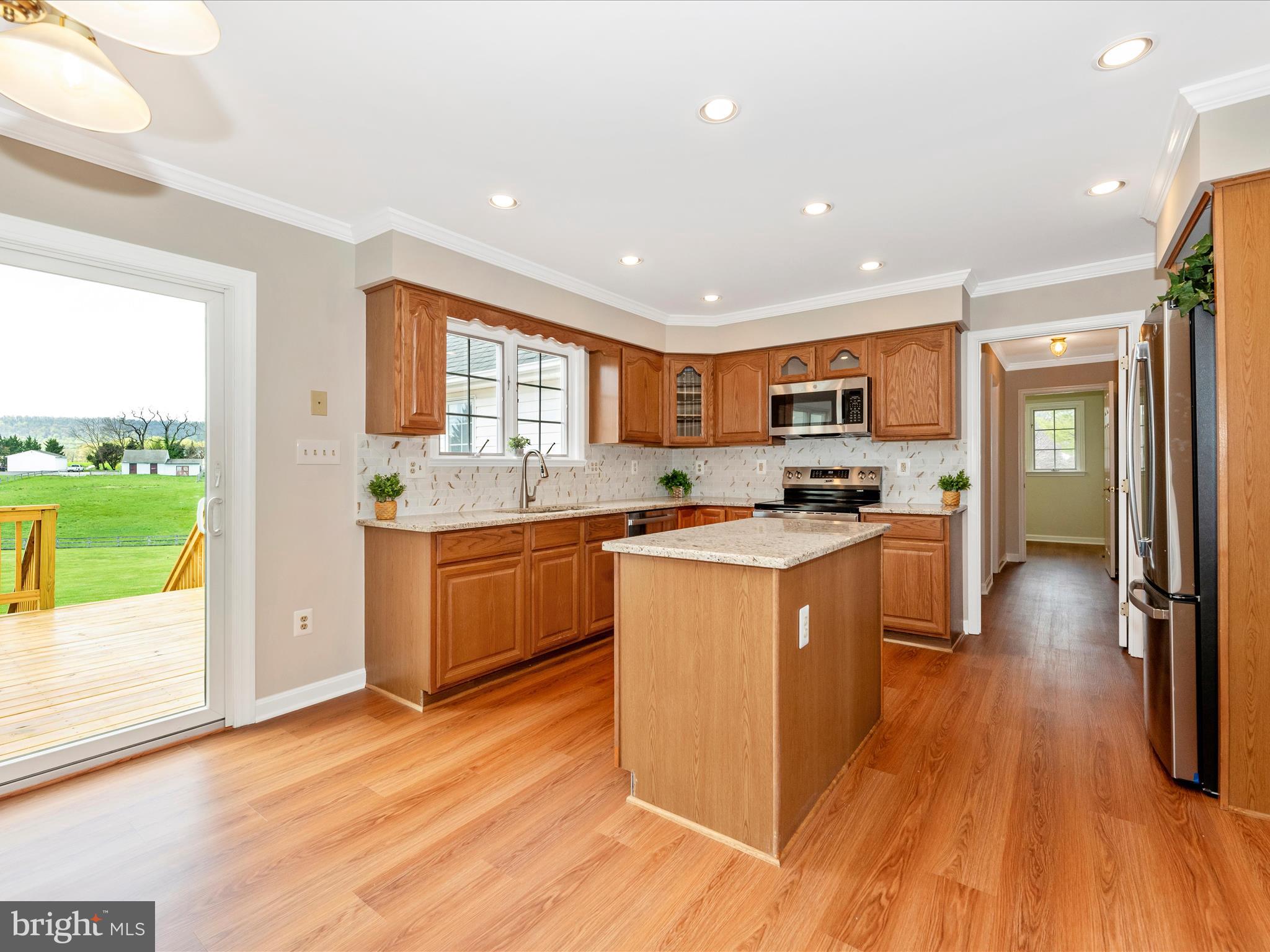 MAPLECREST FARM - Residential