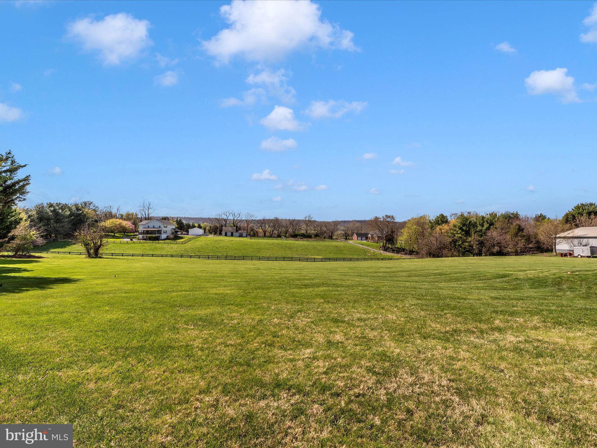 MAPLECREST FARM - Residential