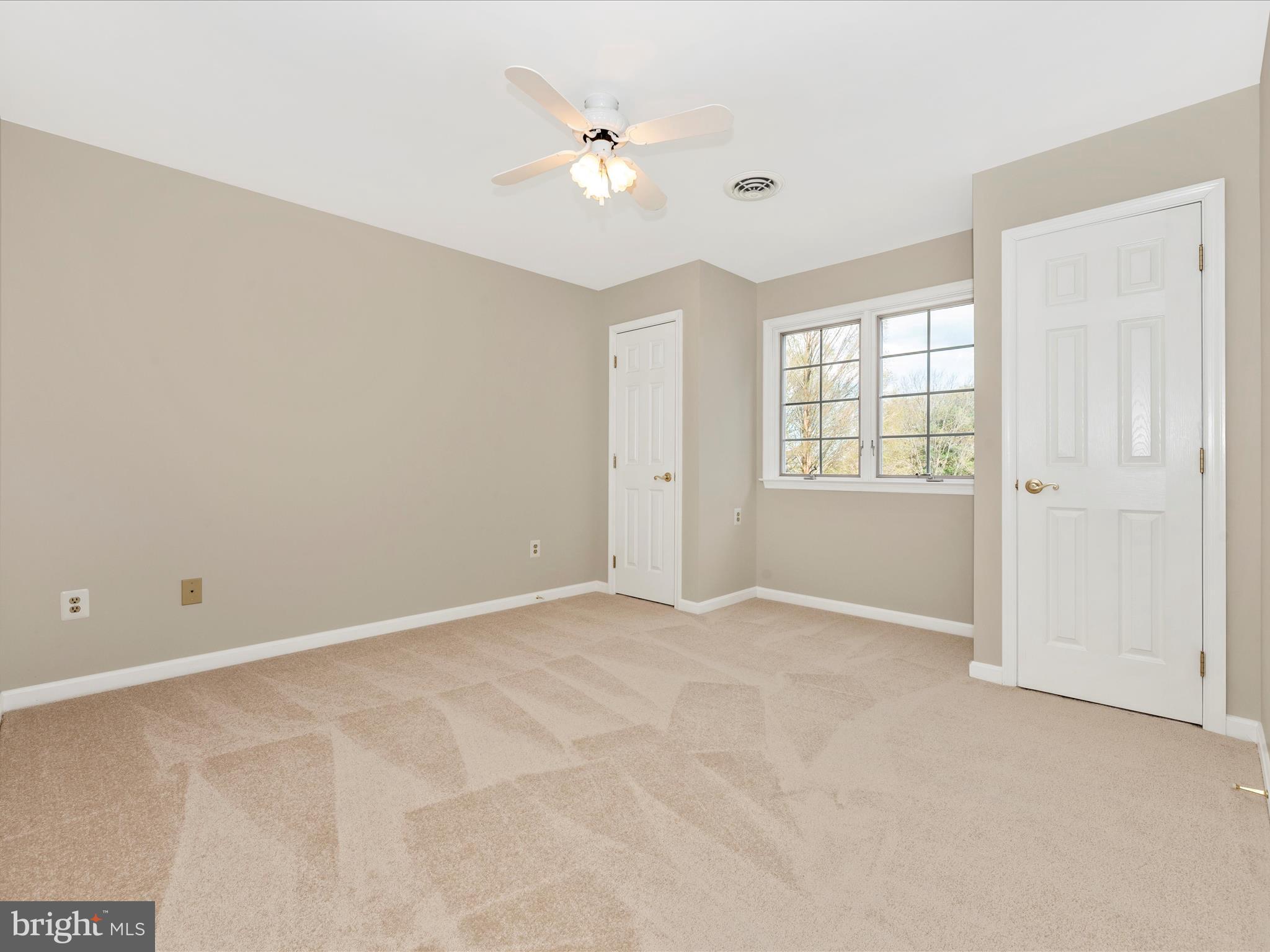 MAPLECREST FARM - Residential