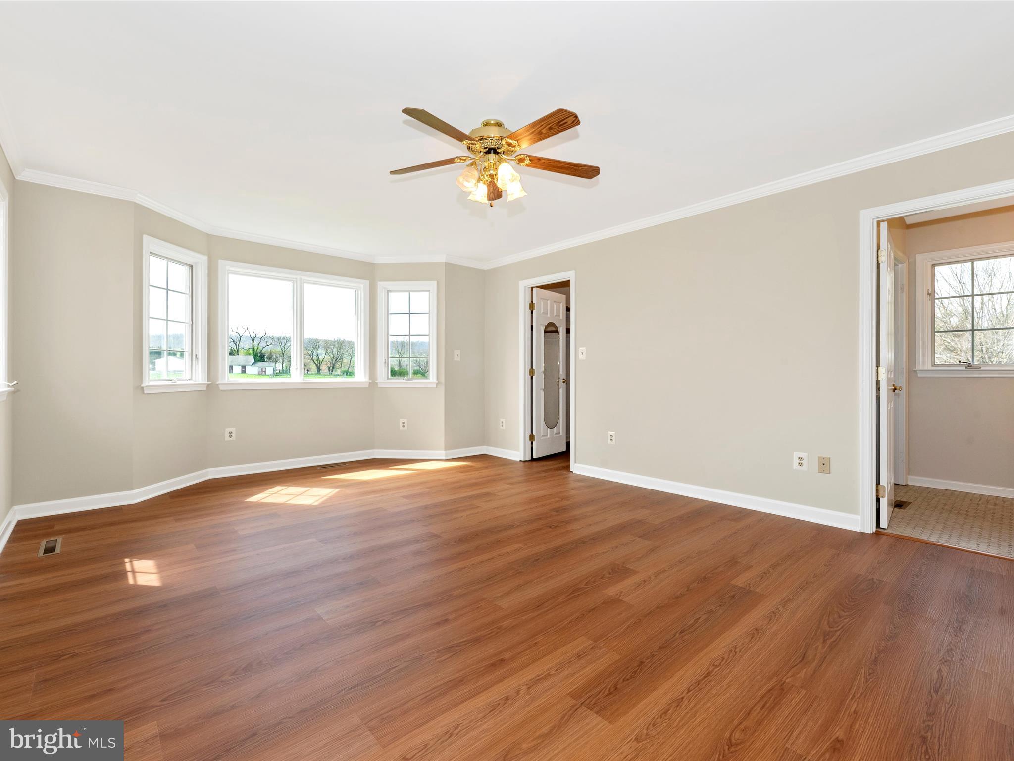 MAPLECREST FARM - Residential