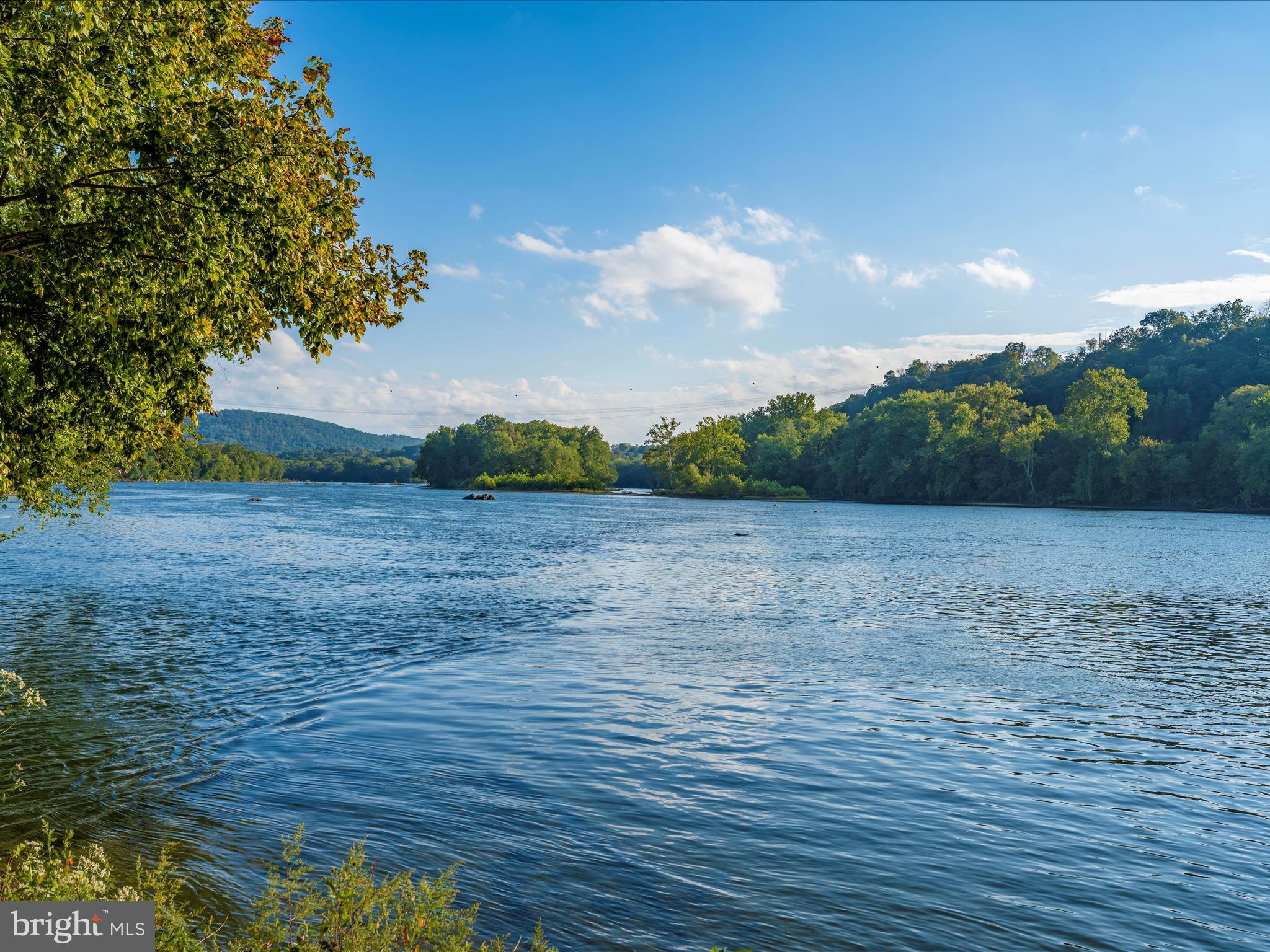 MAPLECREST FARM - Residential