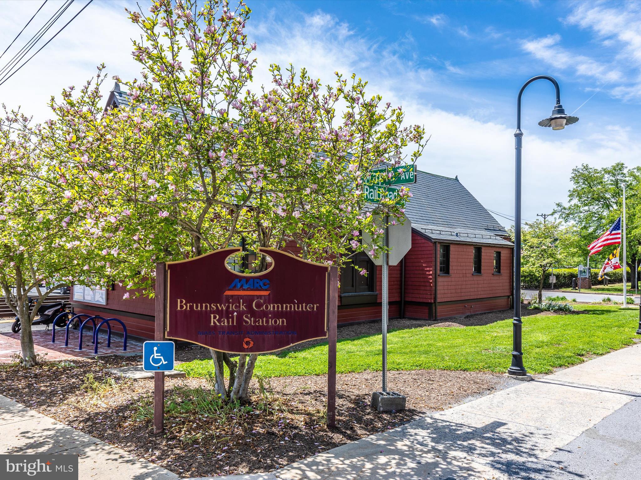 MAPLECREST FARM - Residential