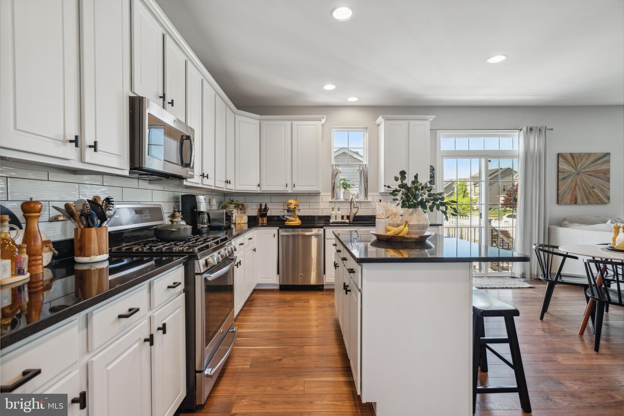 AVENDALE WOODLAND GROVE - Residential
