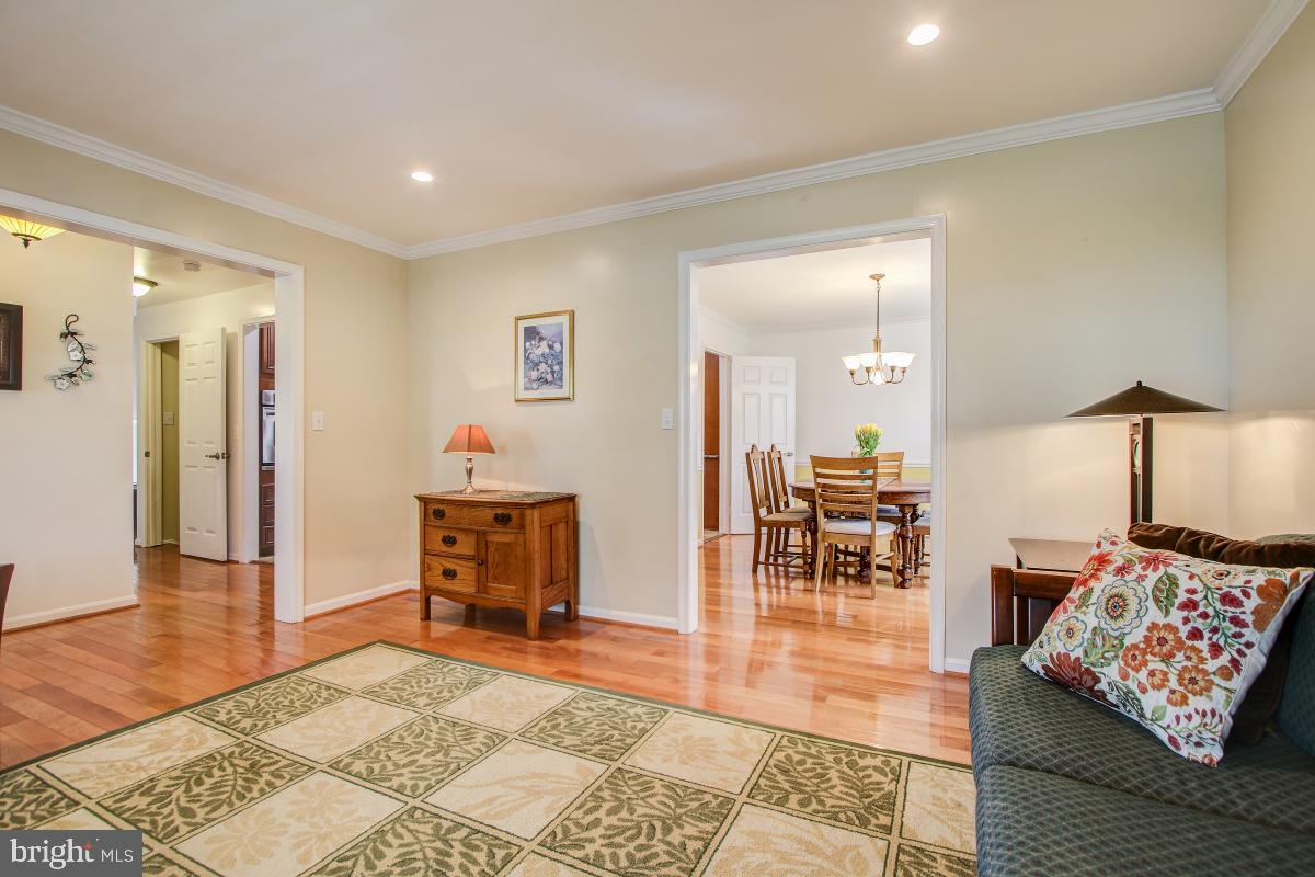 INDIAN OAKS - Residential