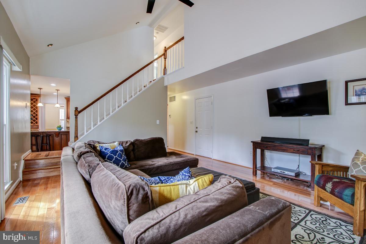 INDIAN OAKS - Residential