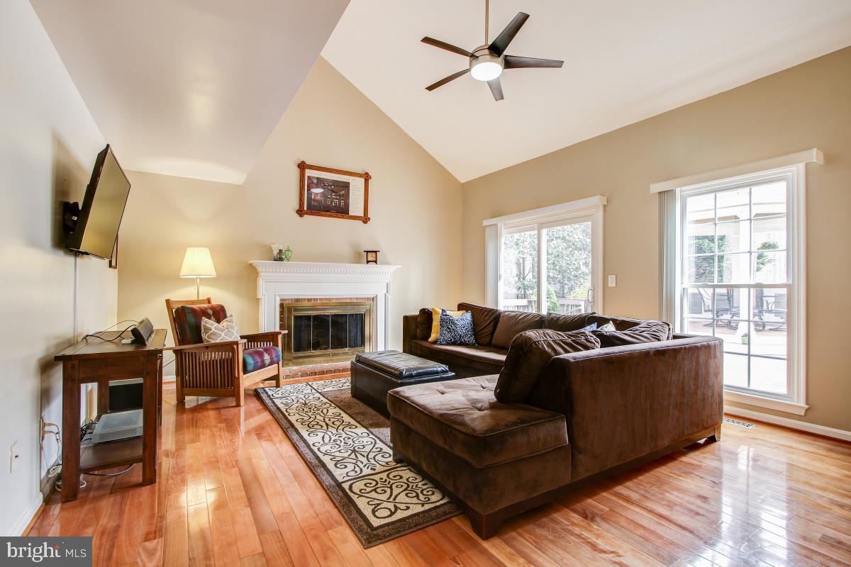 INDIAN OAKS - Residential