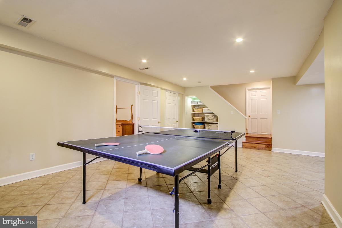 INDIAN OAKS - Residential