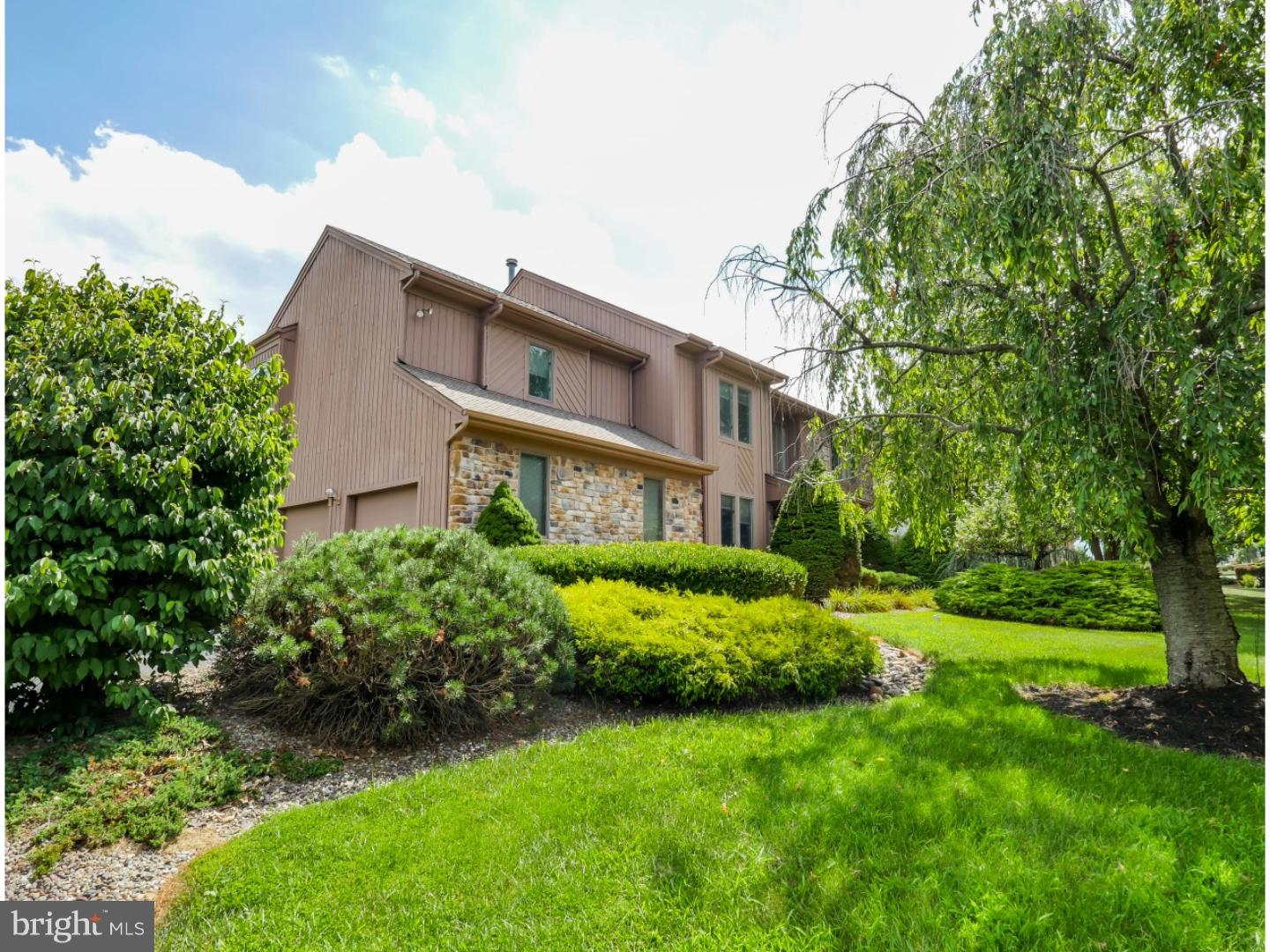 HILLS AT NORTHAMPT - Residential