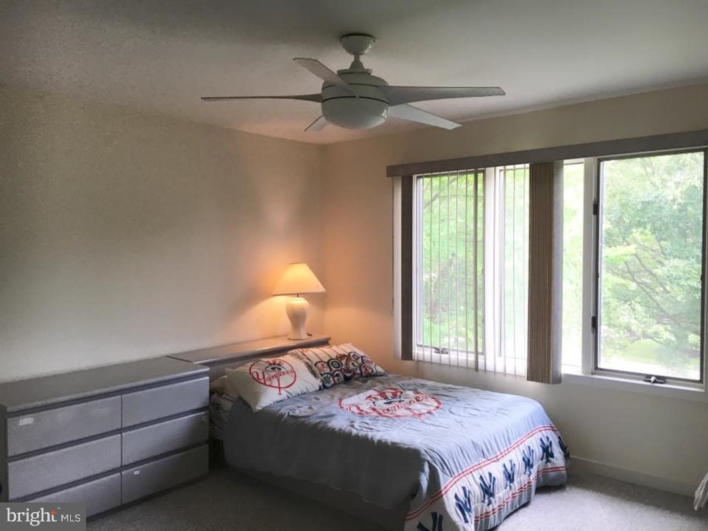 HILLS AT NORTHAMPT - Residential