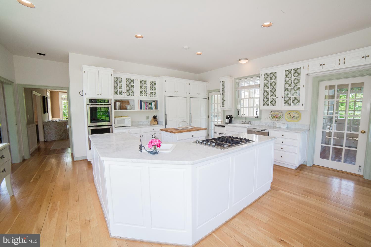 BISHOP - Residential