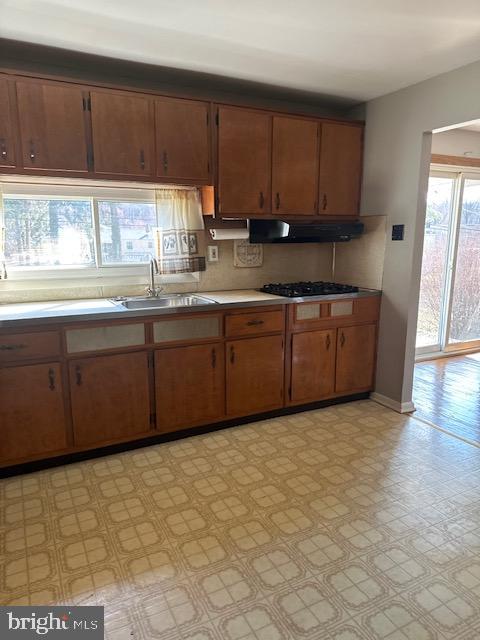 SOMERTON - Residential