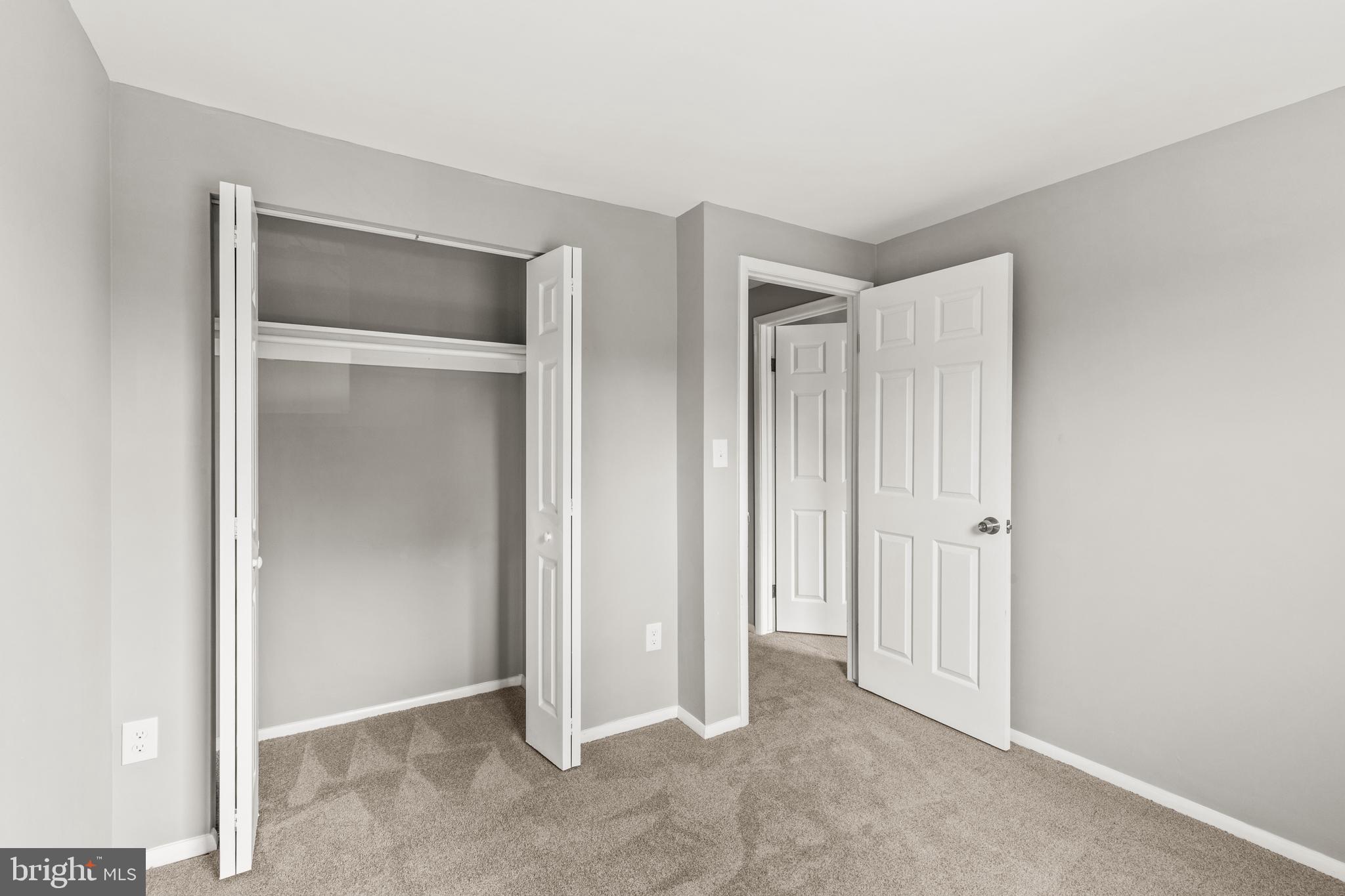 HARMANS WOODS - Residential