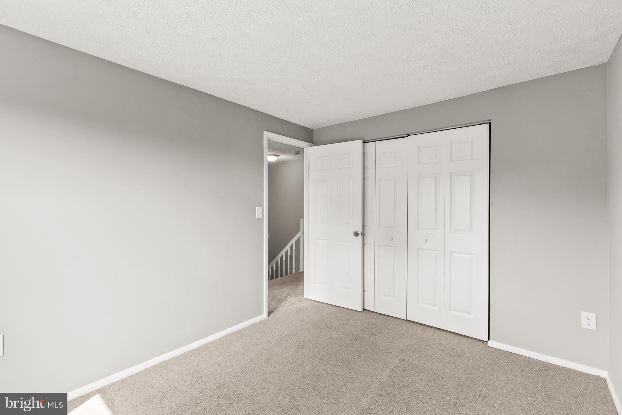 HARMANS WOODS - Residential