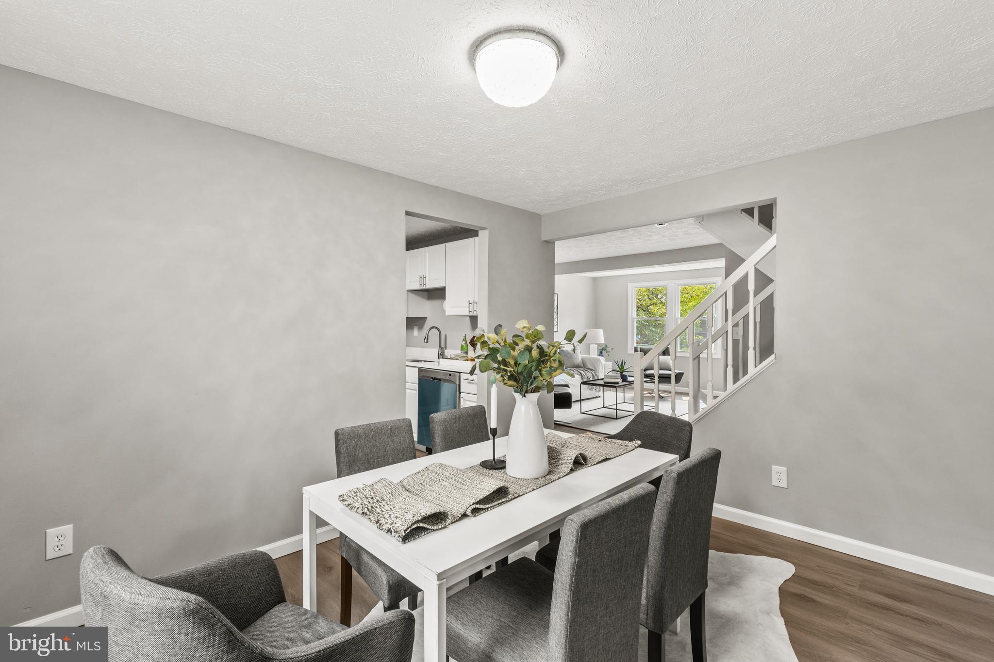 HARMANS WOODS - Residential