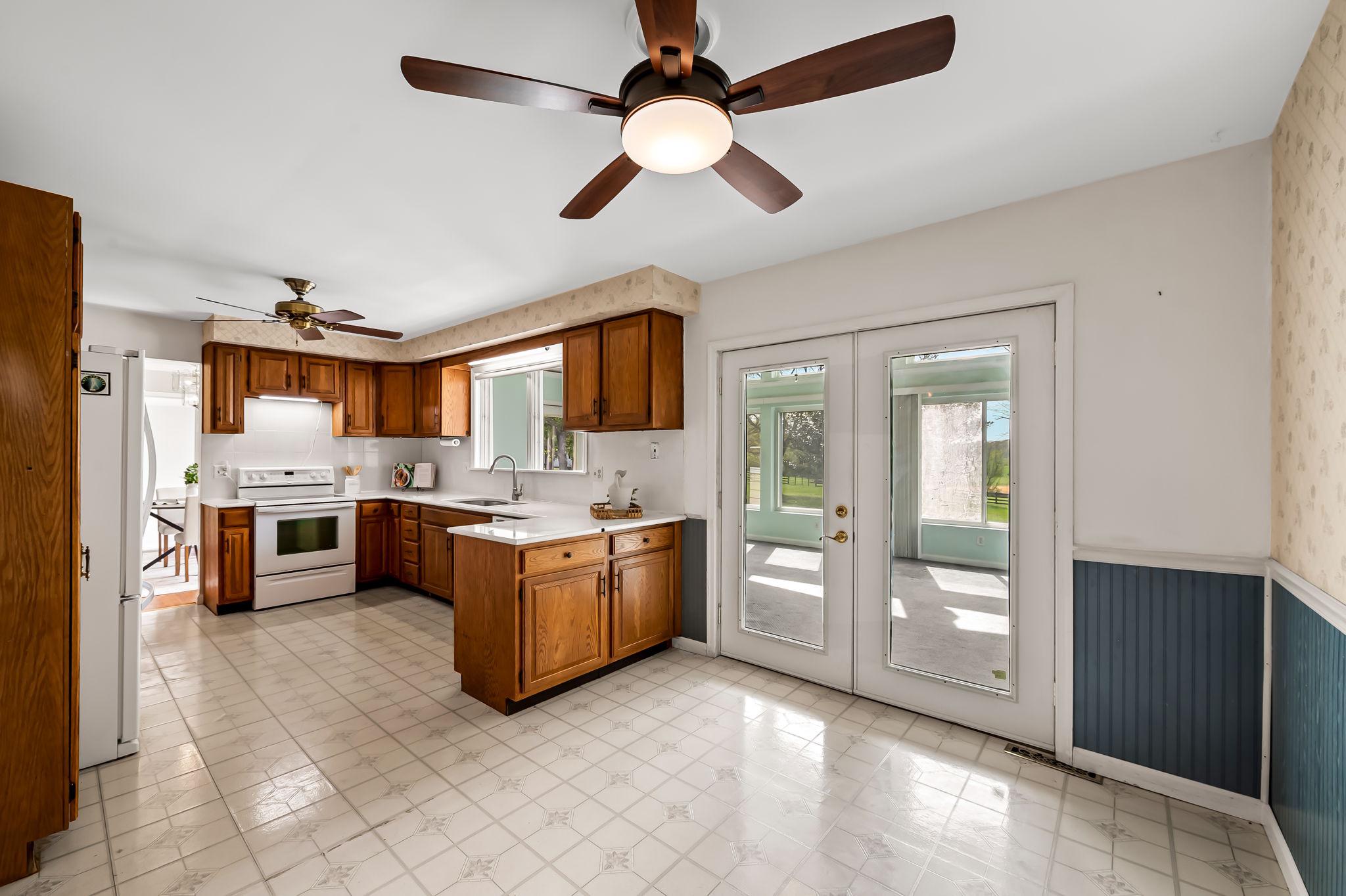 HARFORD MANOR FARMS - Residential