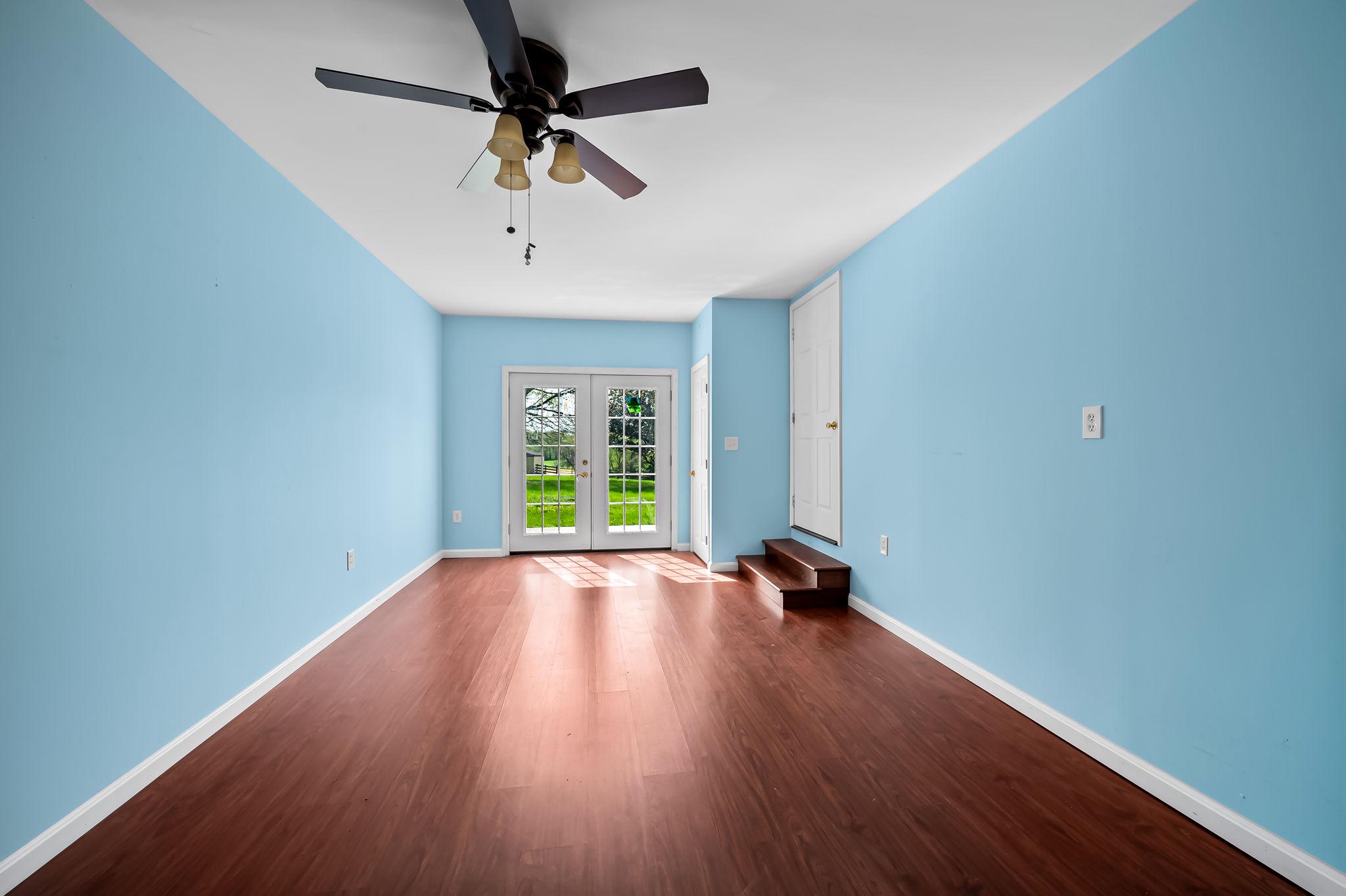 HARFORD MANOR FARMS - Residential