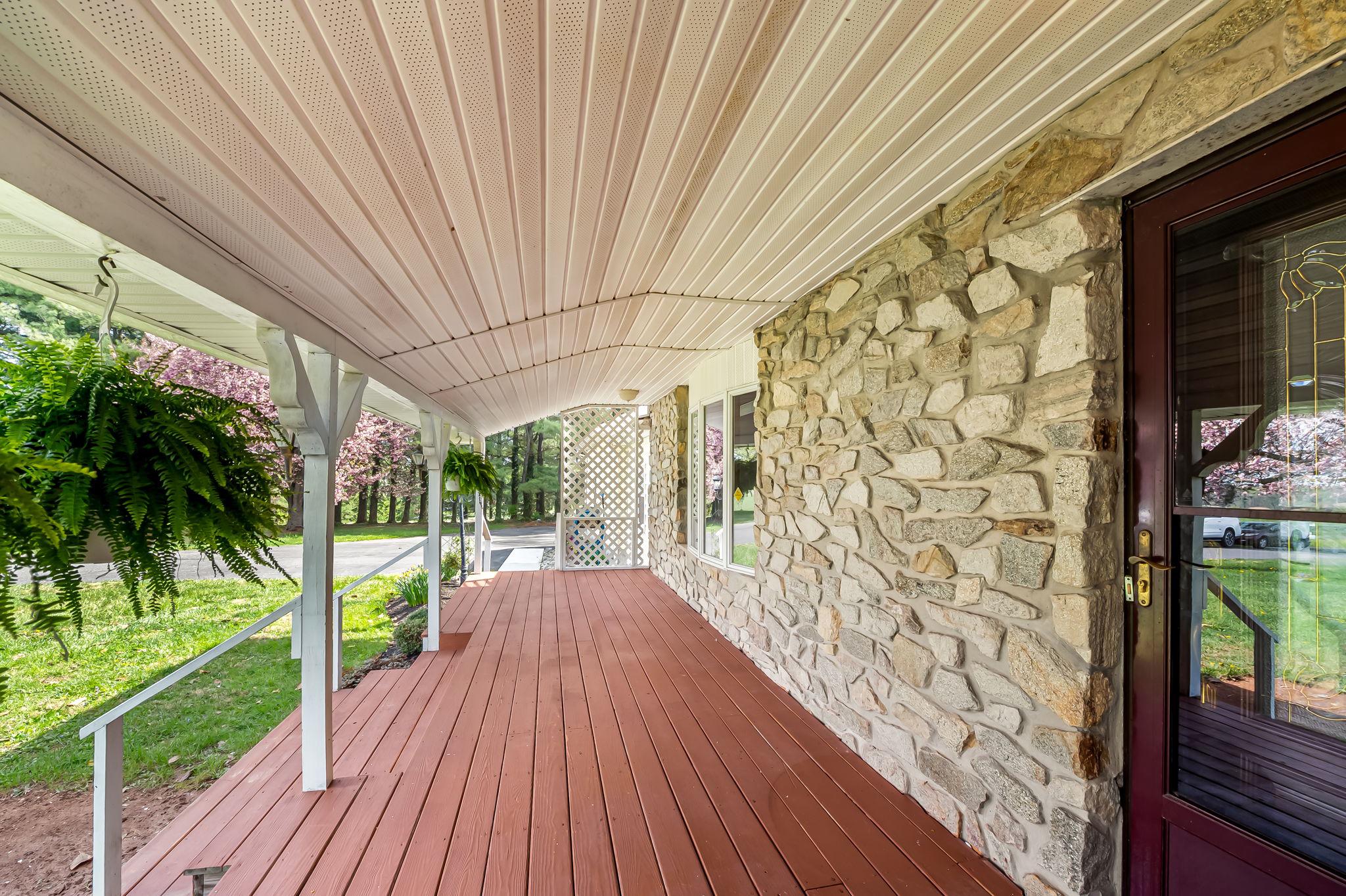 HARFORD MANOR FARMS - Residential