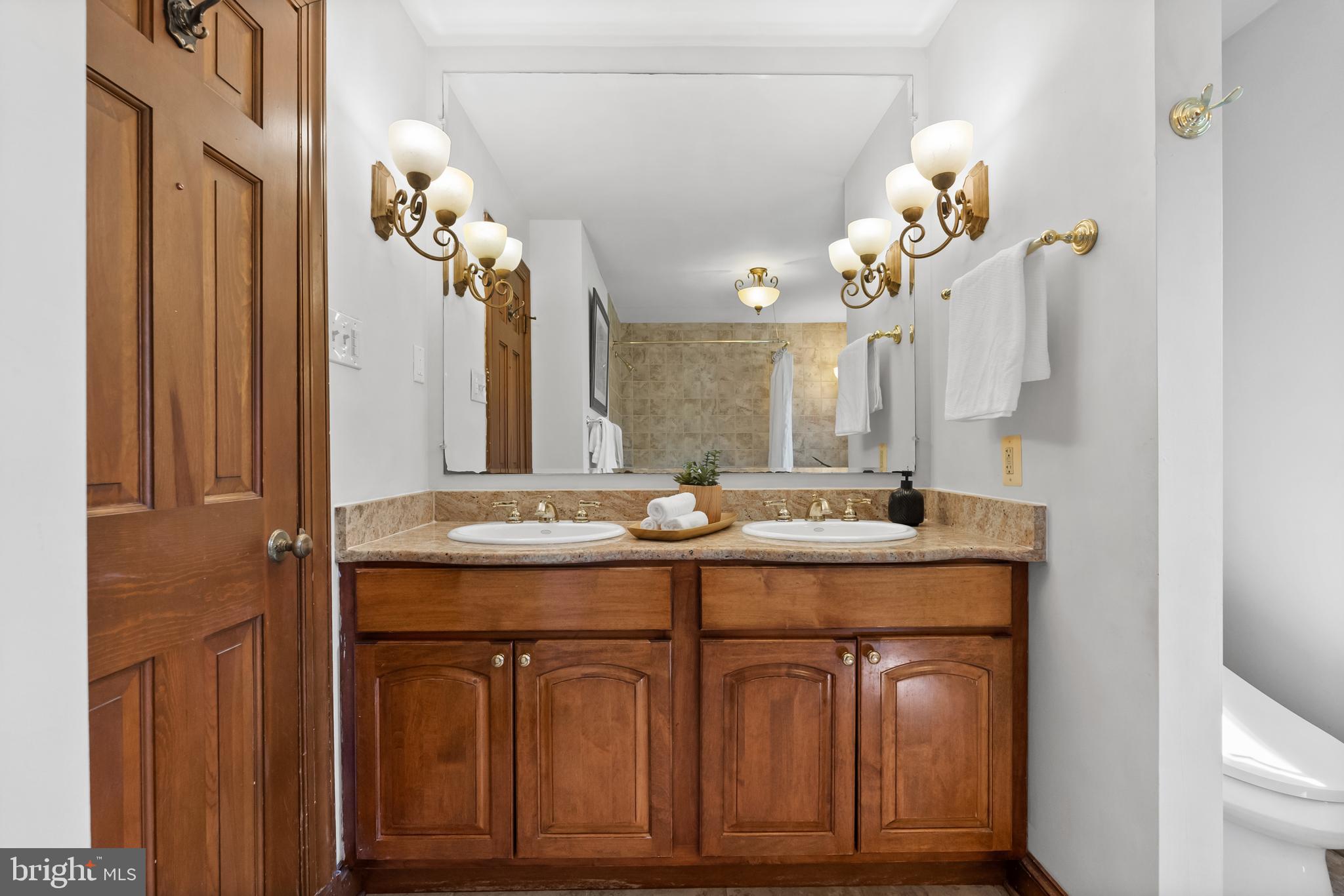 SWAN CREEK CLUB - Residential