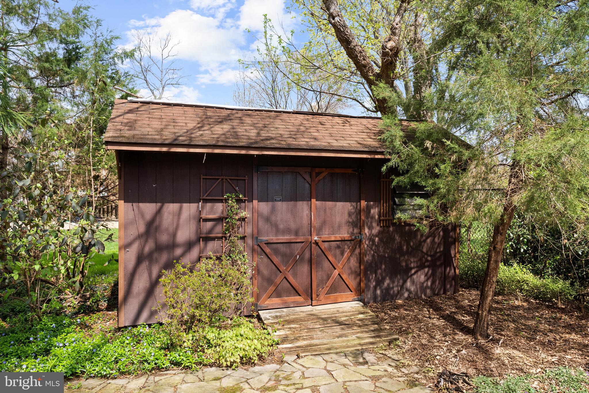 SWAN CREEK CLUB - Residential