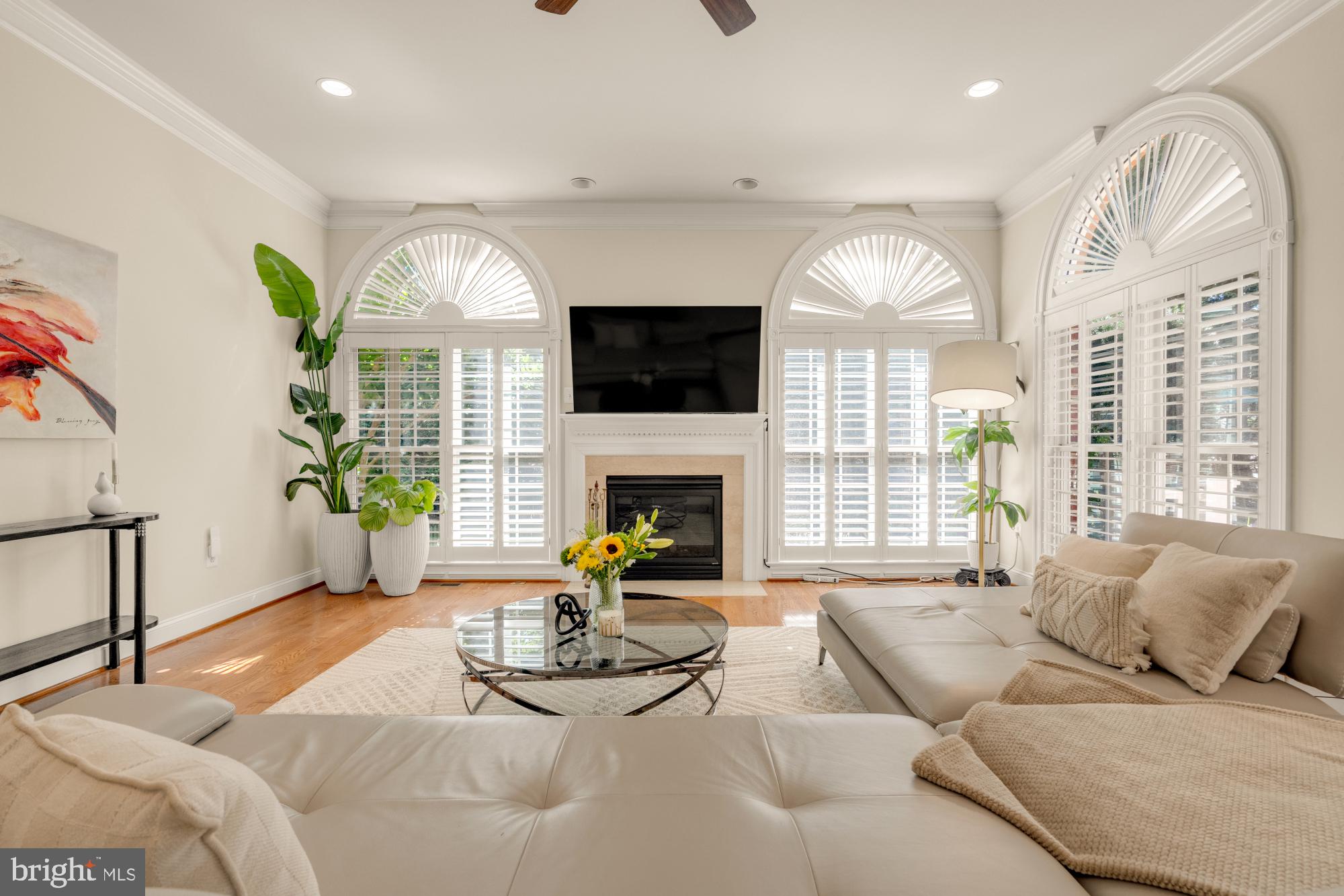 LINWAY PARK OF MCLEAN - Residential