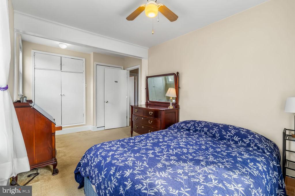 HYATTSVILLE HILLS - Residential