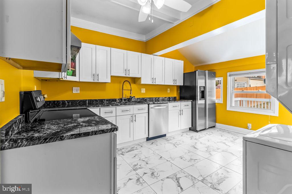 HYATTSVILLE HILLS - Residential