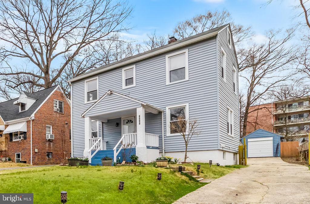 HYATTSVILLE HILLS - Residential