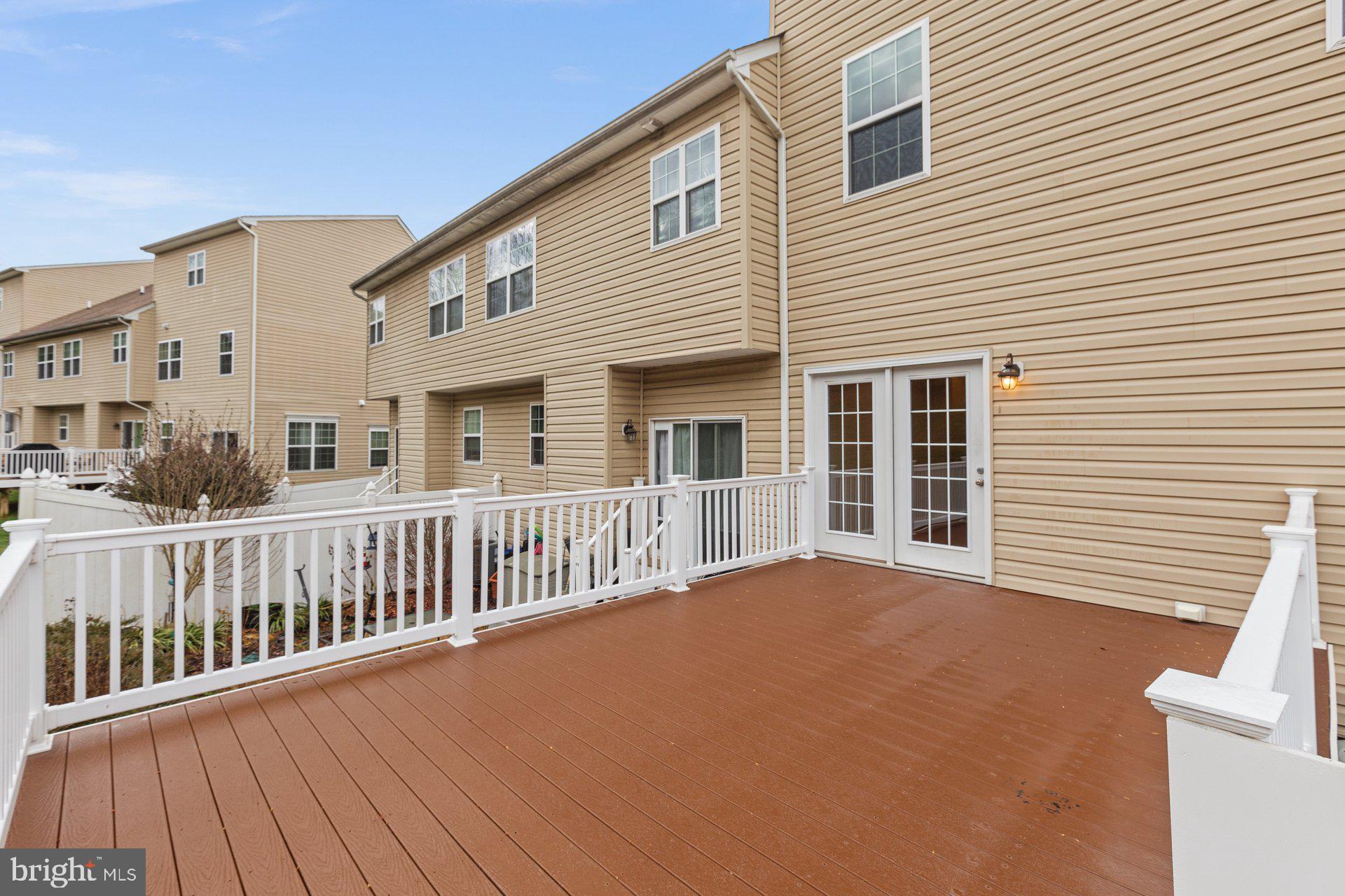 SAN FRANCISCO BY THE BAY - Residential Lease