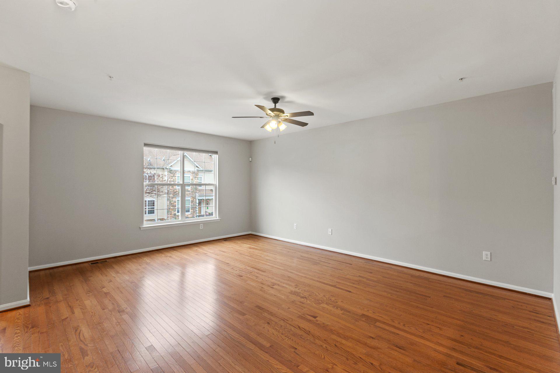 SAN FRANCISCO BY THE BAY - Residential Lease