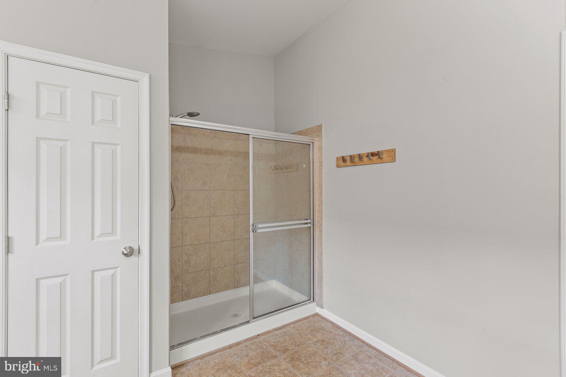 SAN FRANCISCO BY THE BAY - Residential Lease