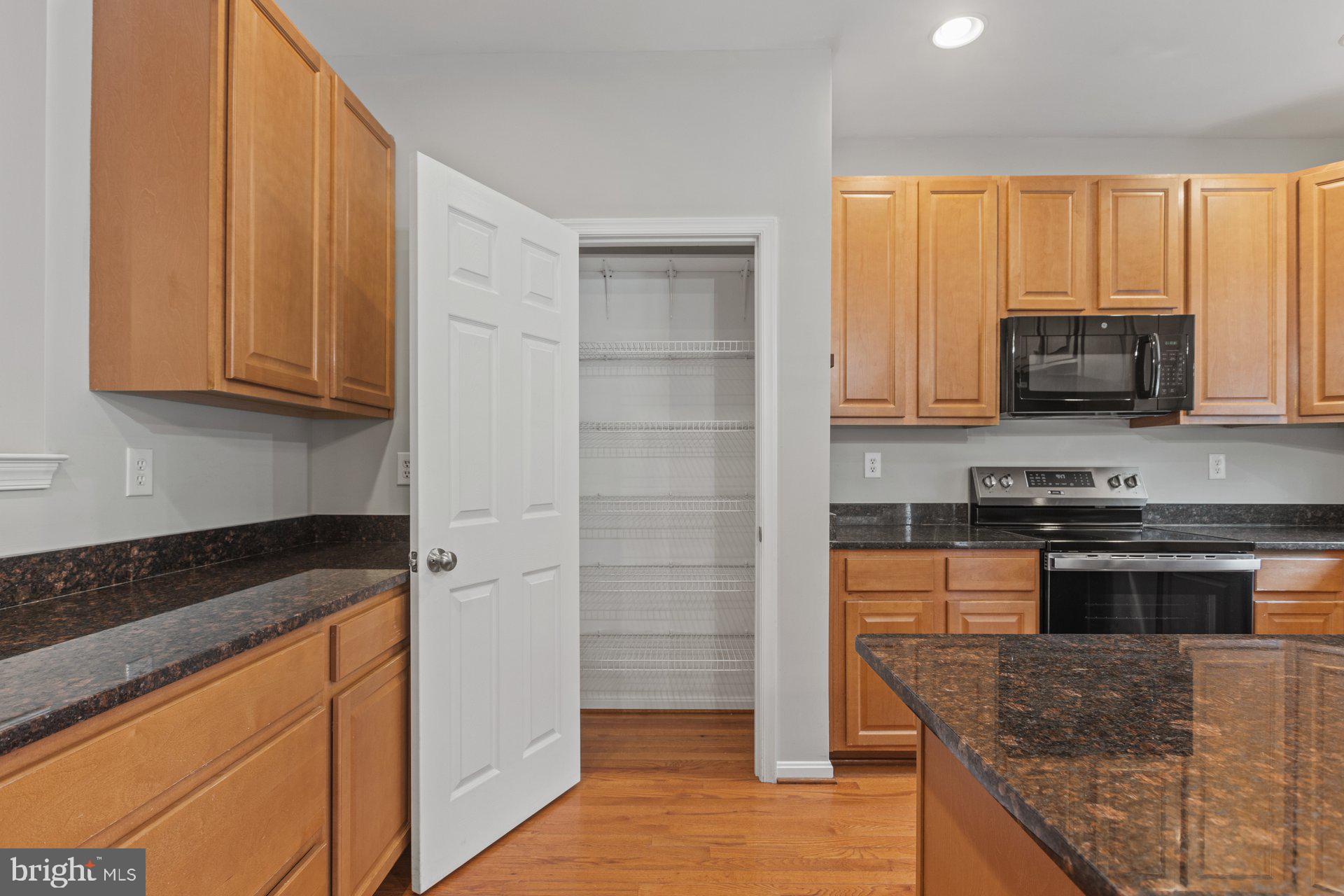 SAN FRANCISCO BY THE BAY - Residential Lease