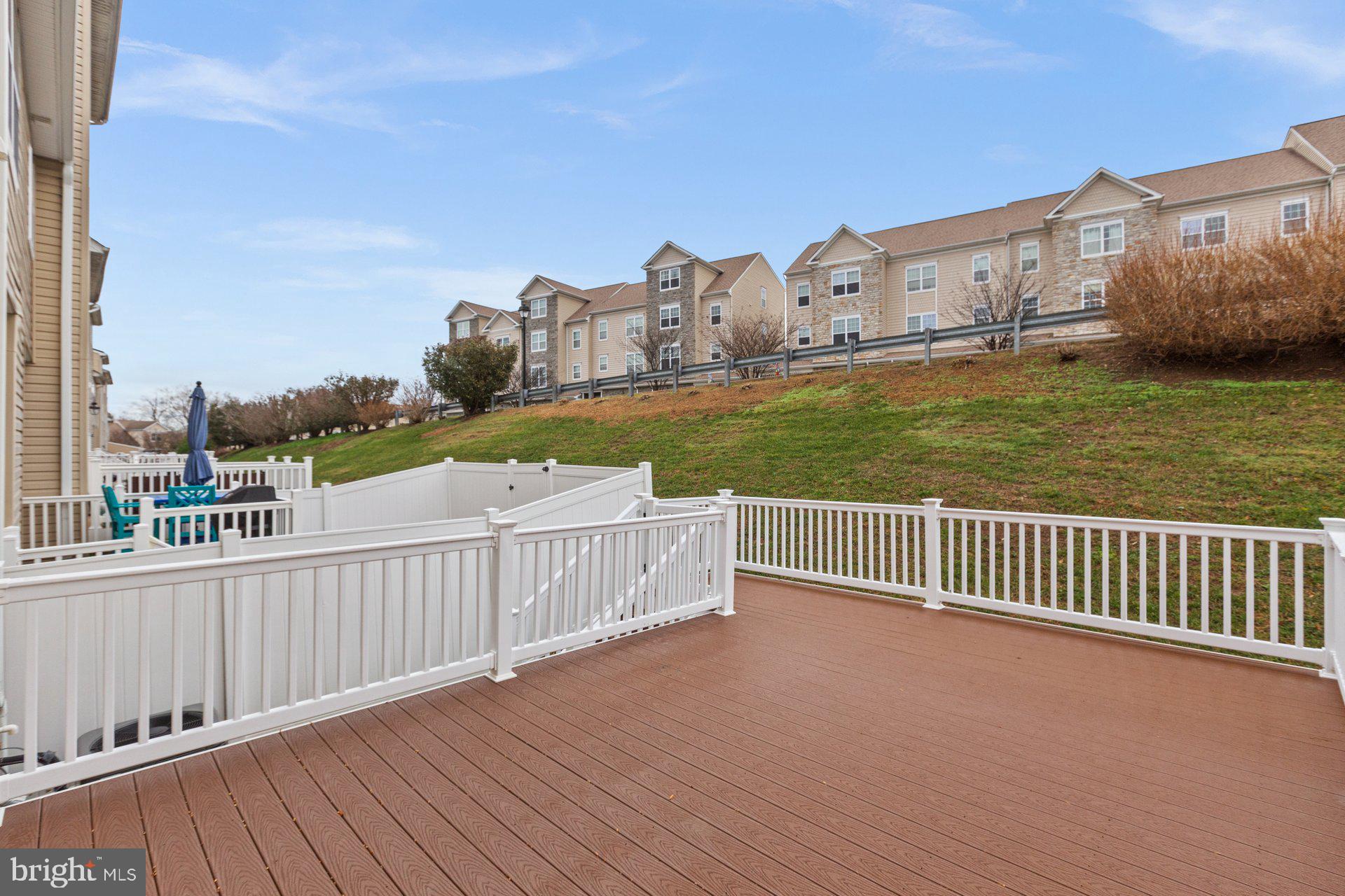 SAN FRANCISCO BY THE BAY - Residential Lease