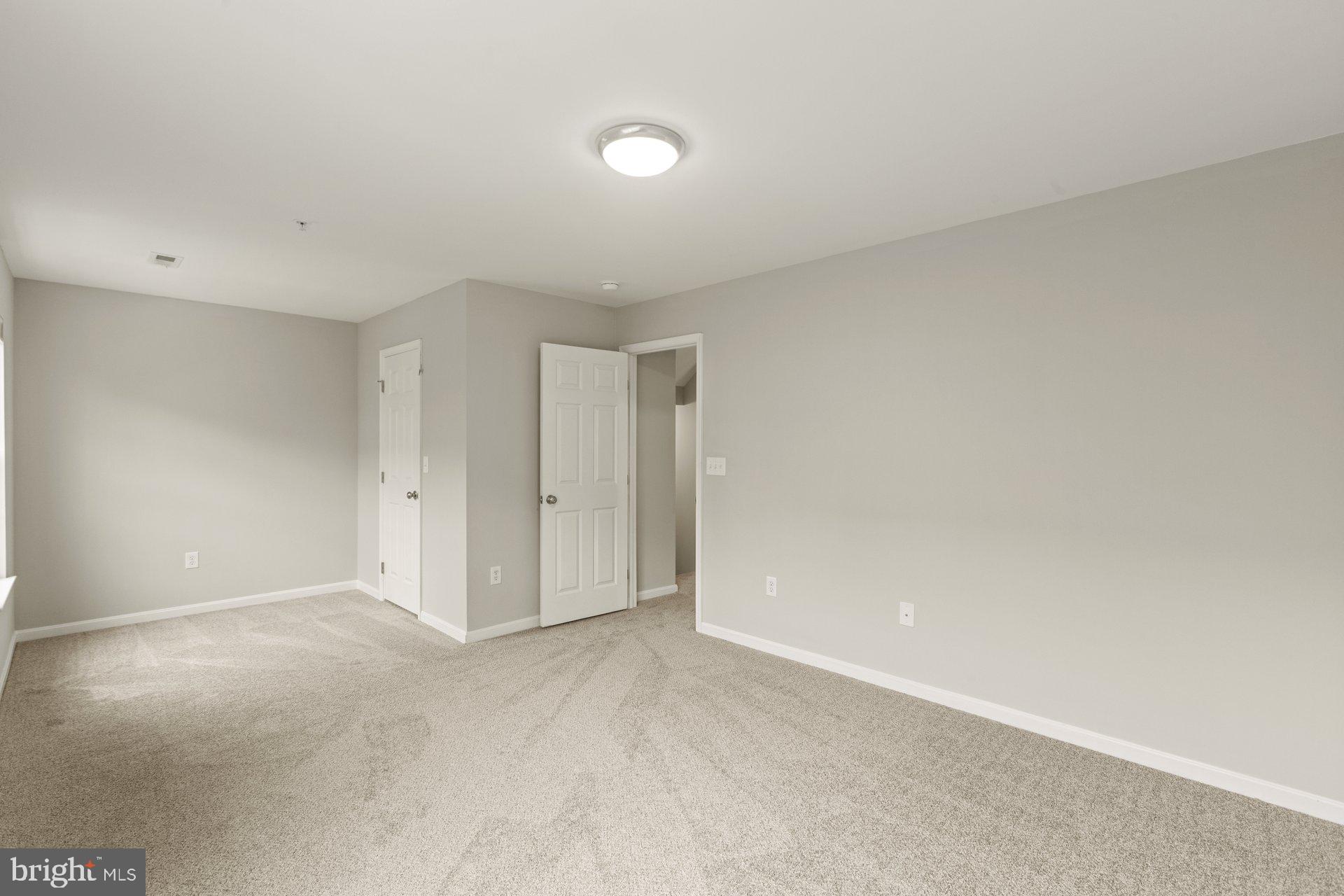 SAN FRANCISCO BY THE BAY - Residential Lease