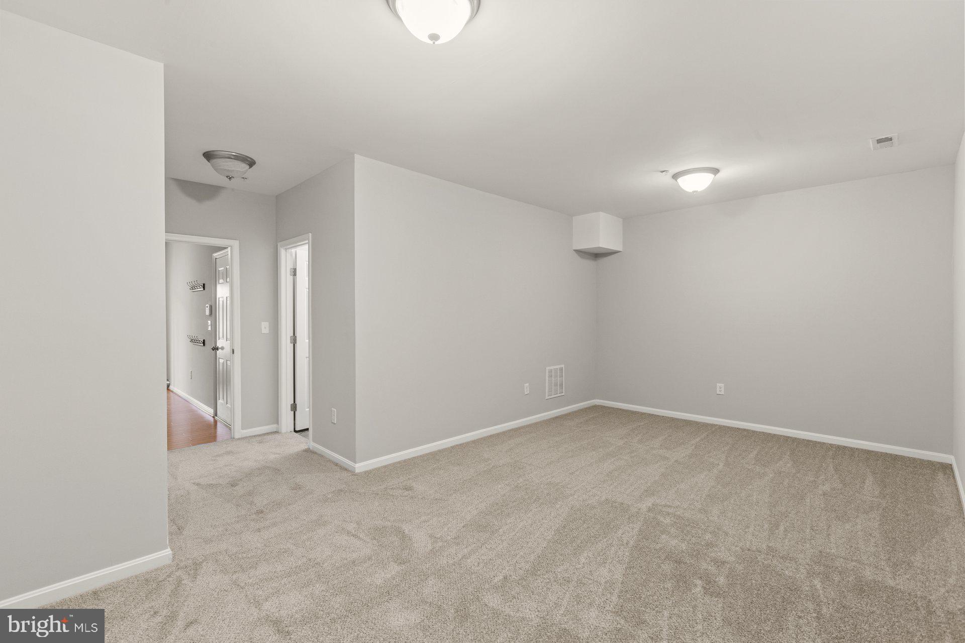 SAN FRANCISCO BY THE BAY - Residential Lease