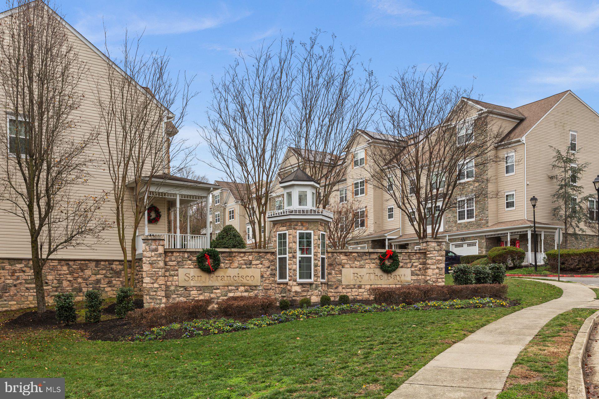 SAN FRANCISCO BY THE BAY - Residential Lease